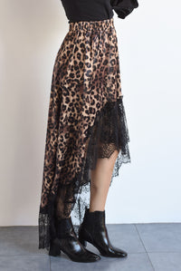 Fashion Styled Falda asimétrica satín Leopardo