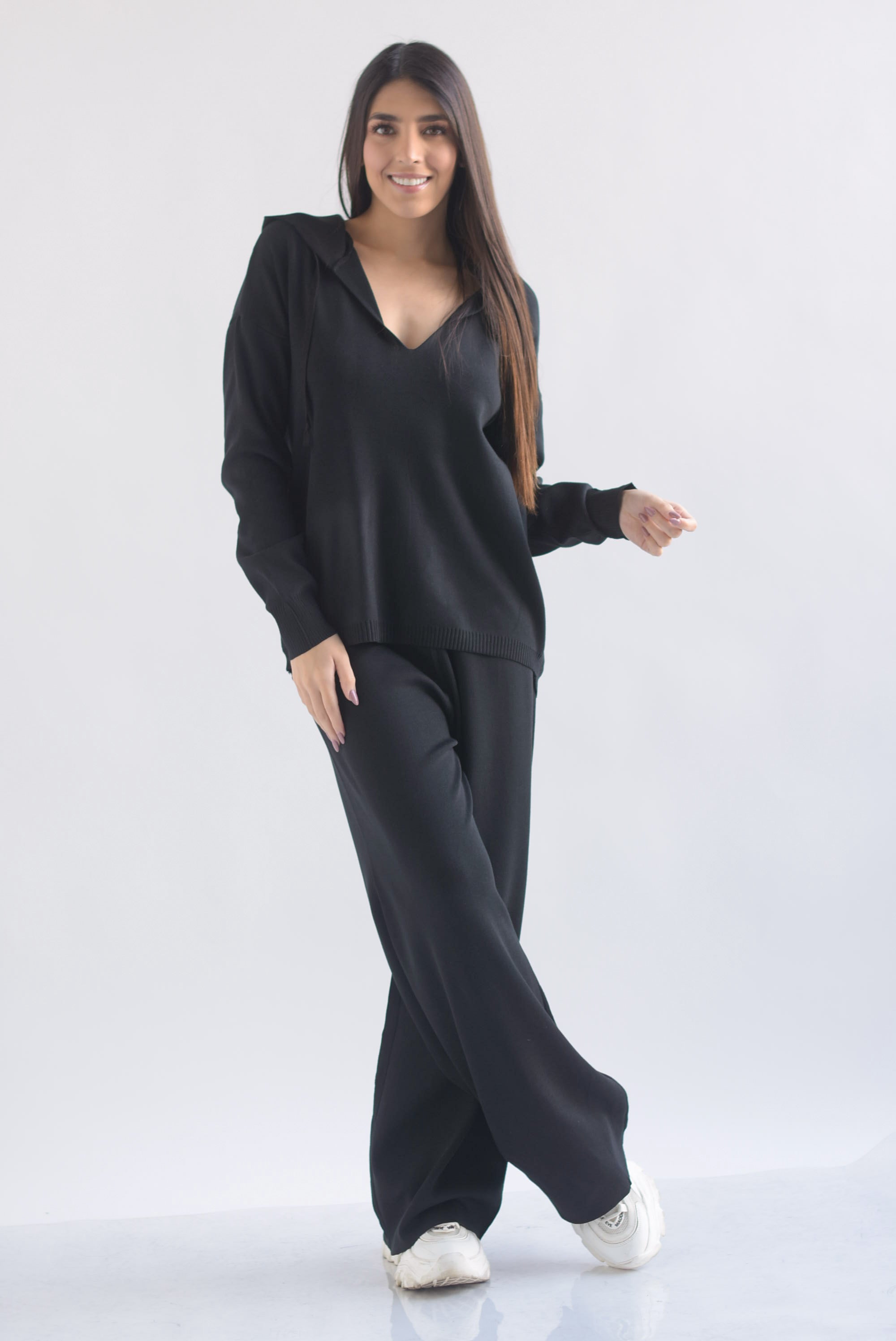 Set Pantalón y Hoodie asimétrica