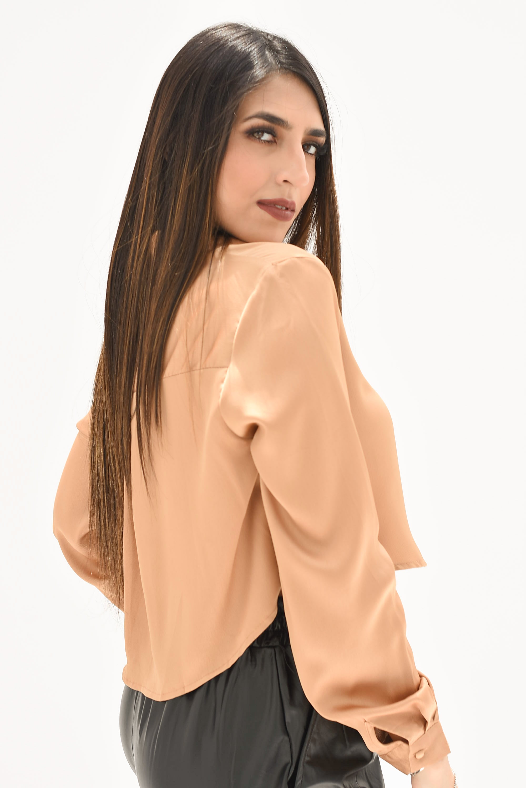 Camisa crop satinada Moka