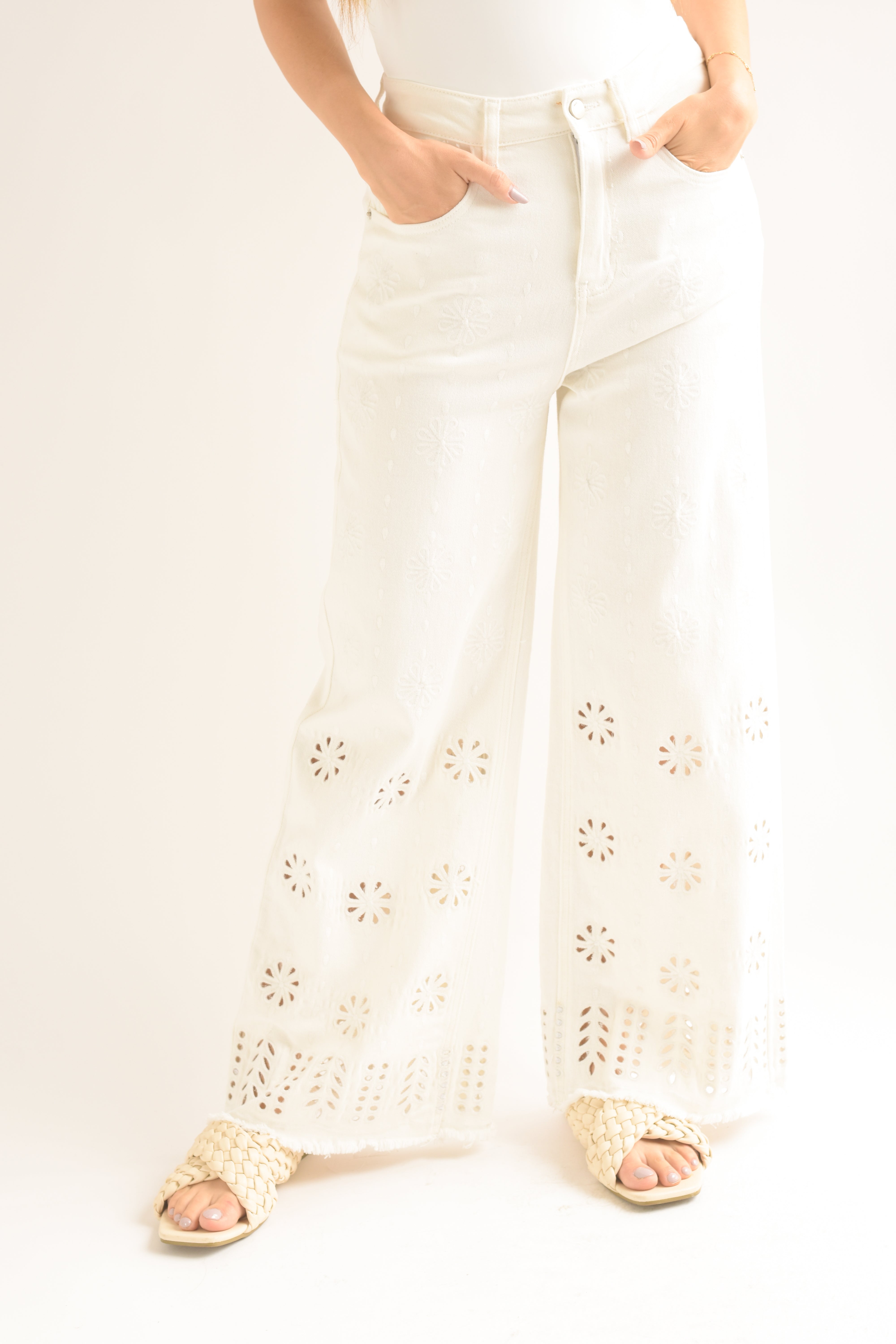 Jeans flores caladas Blanco