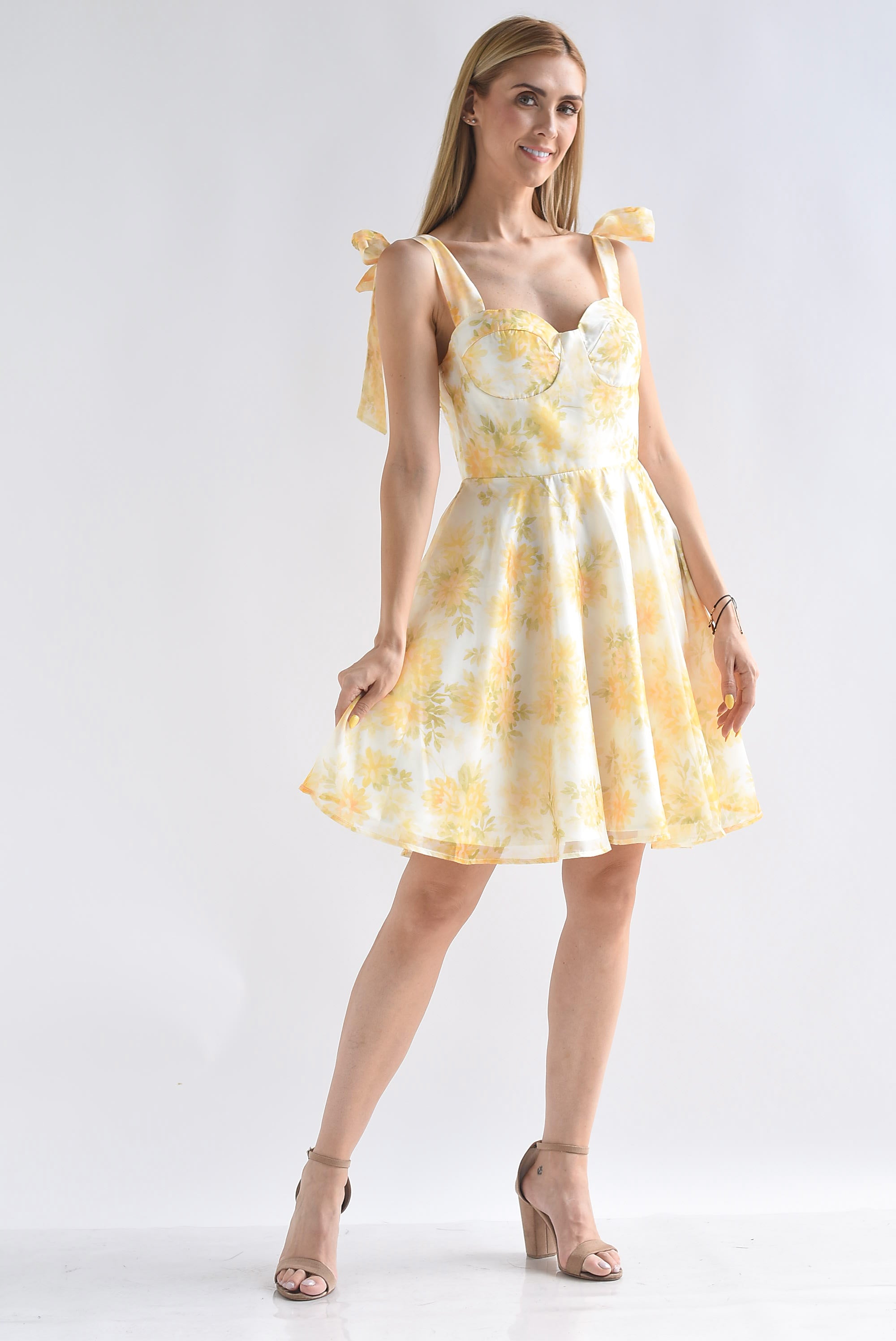 Vestido tirante lazo flores
