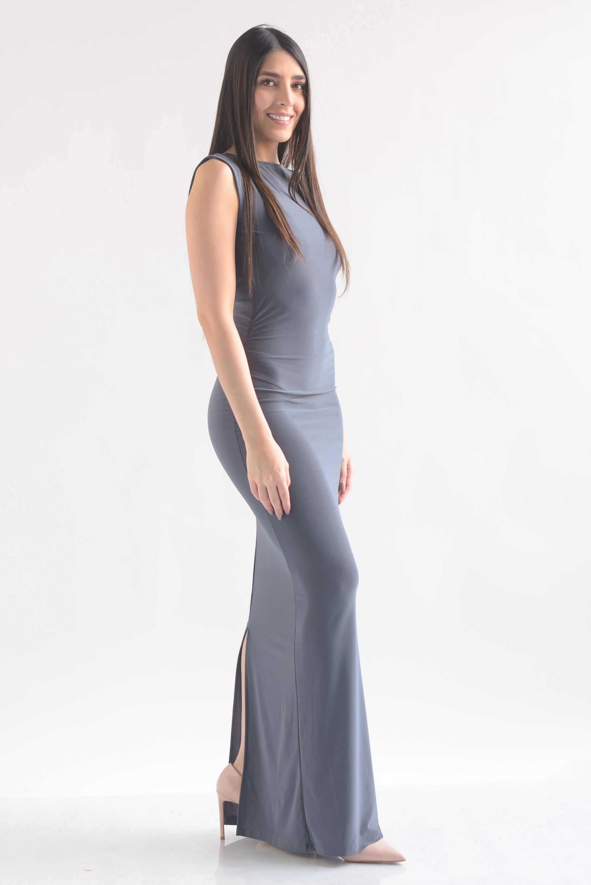 Vestido largo cut-out espalda licra