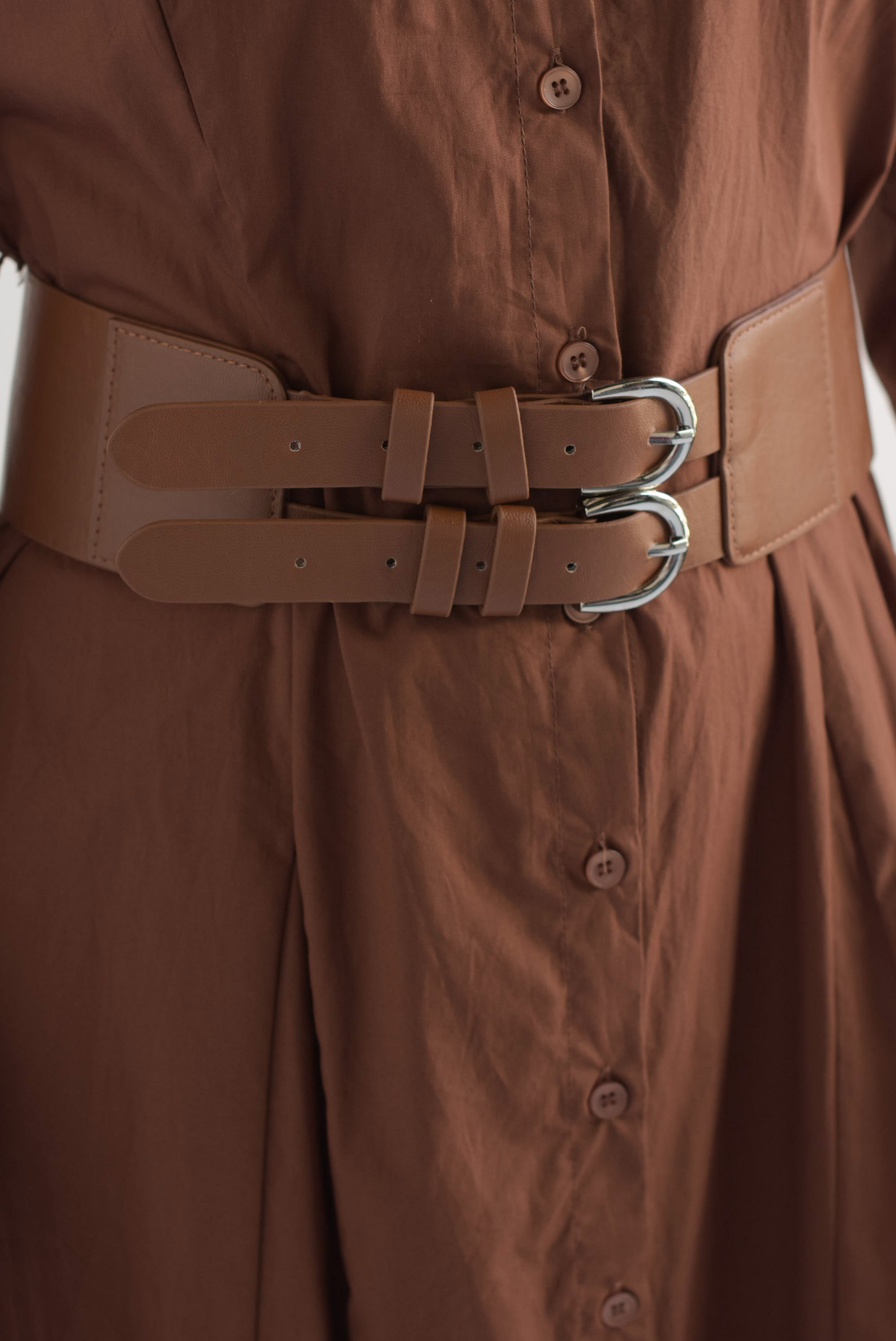 Vestido camisero cinturón ancho Café