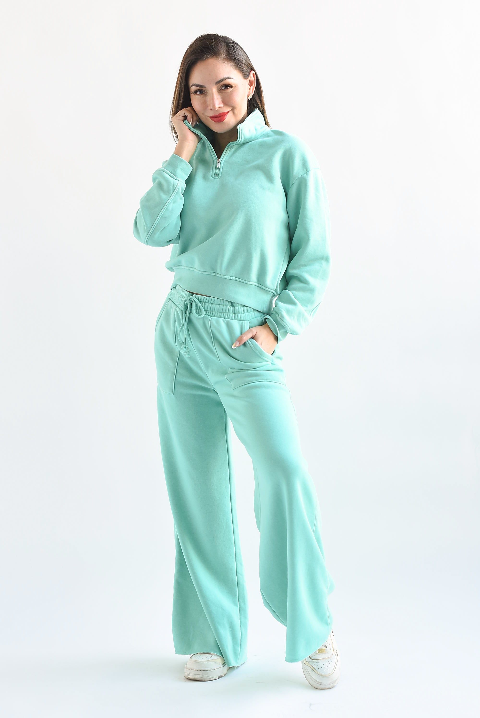Set Pantalón wide y Sudadera cierre Aqua