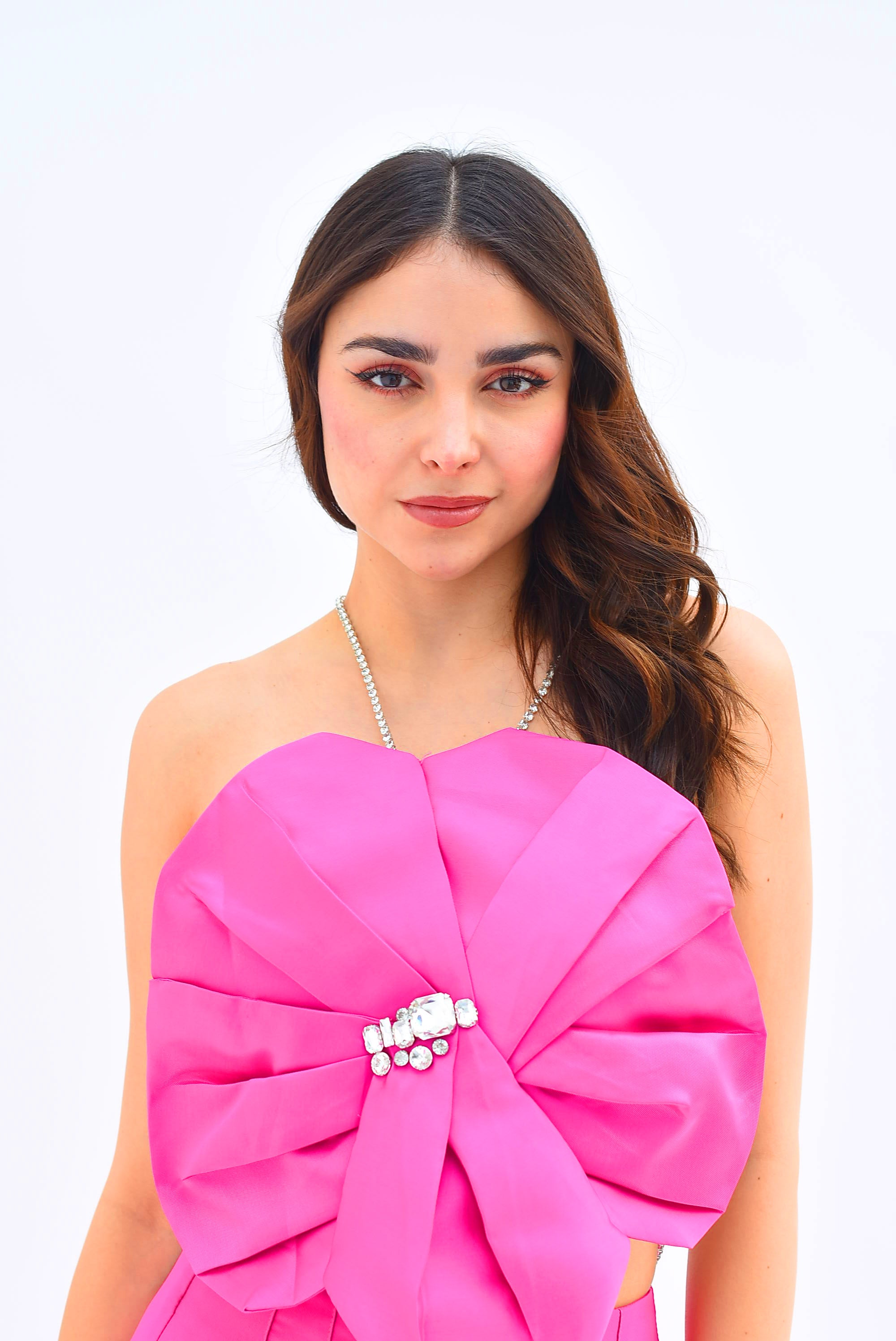 Top Flor 3D con joya Magenta