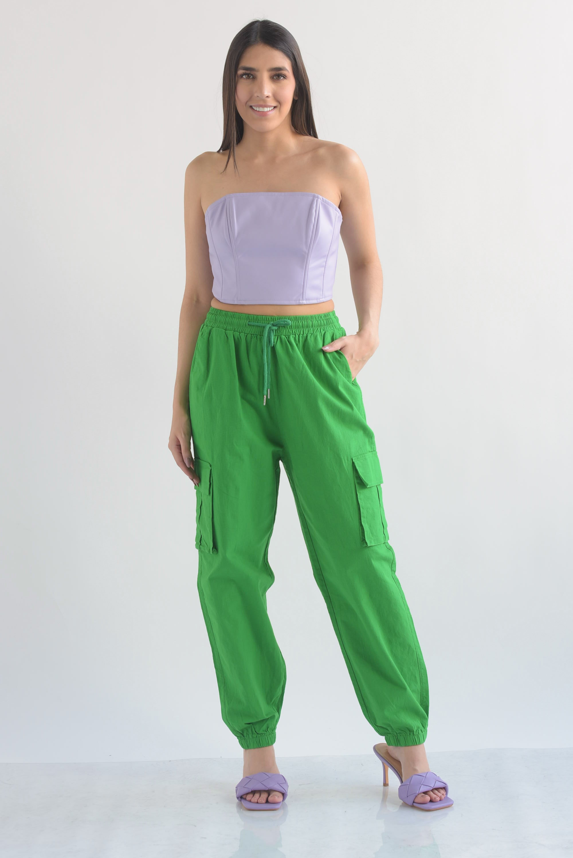 Jogger cargo satín jareta brillos Verde