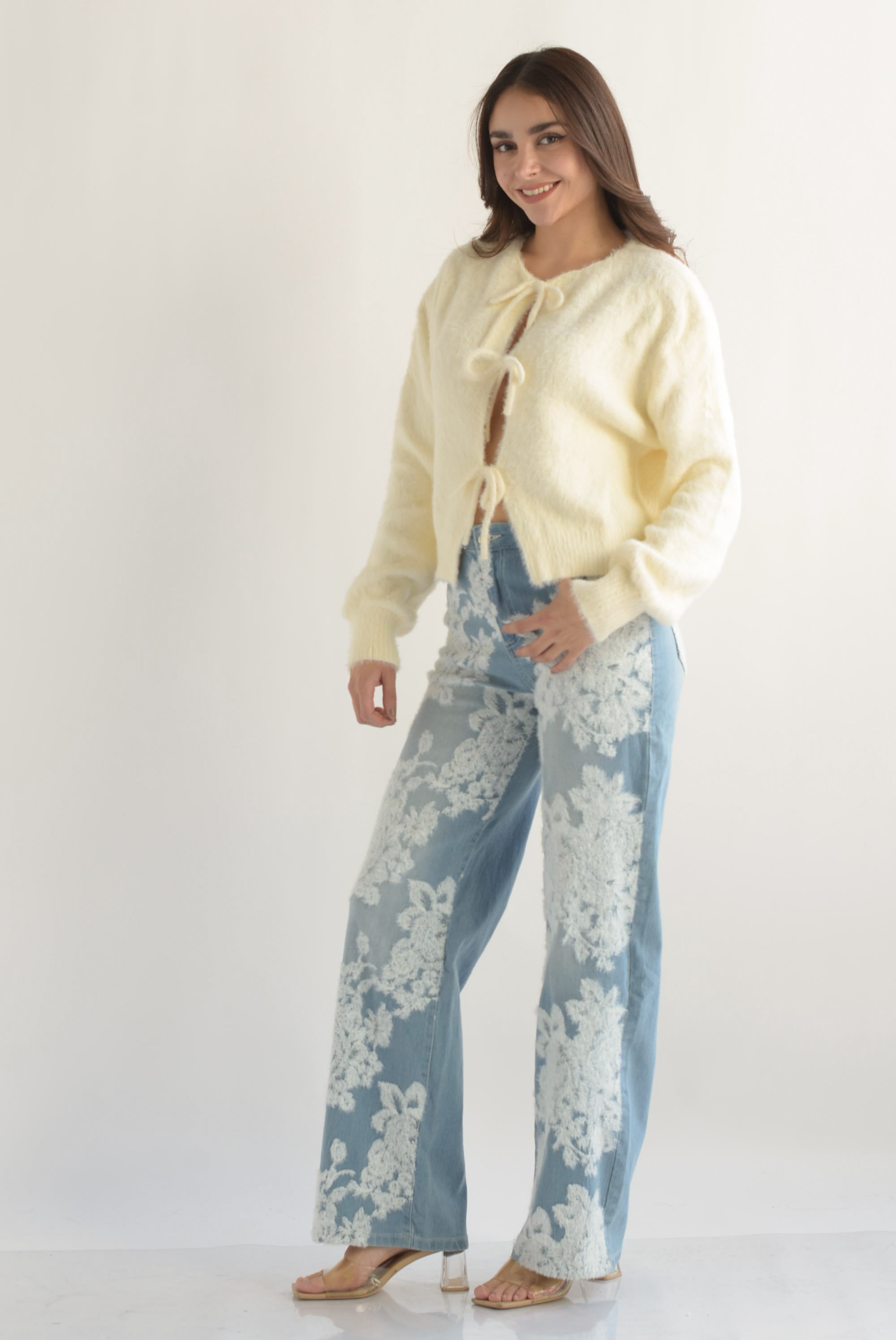 Jeans bordado diente de león Denim Light