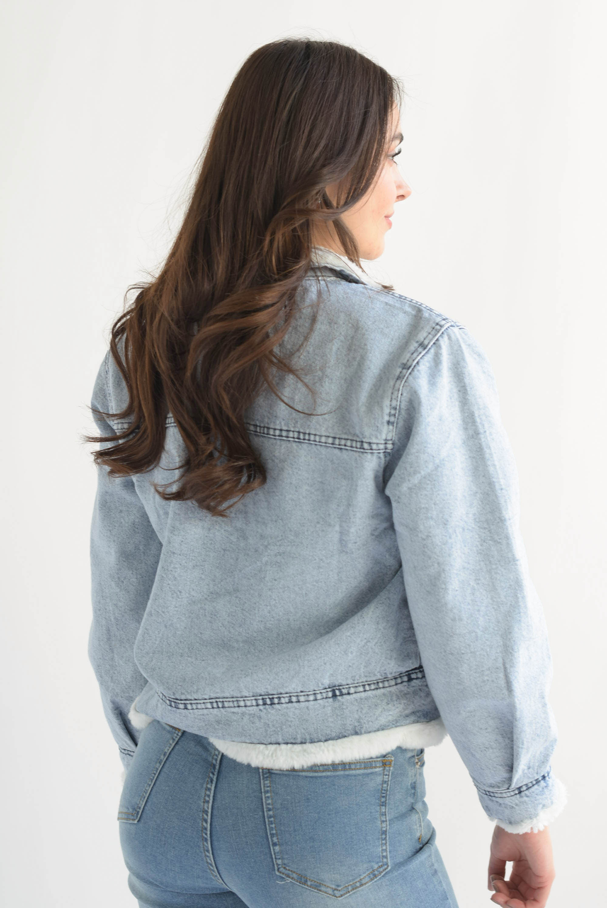 Chamarra Denim forro peluche