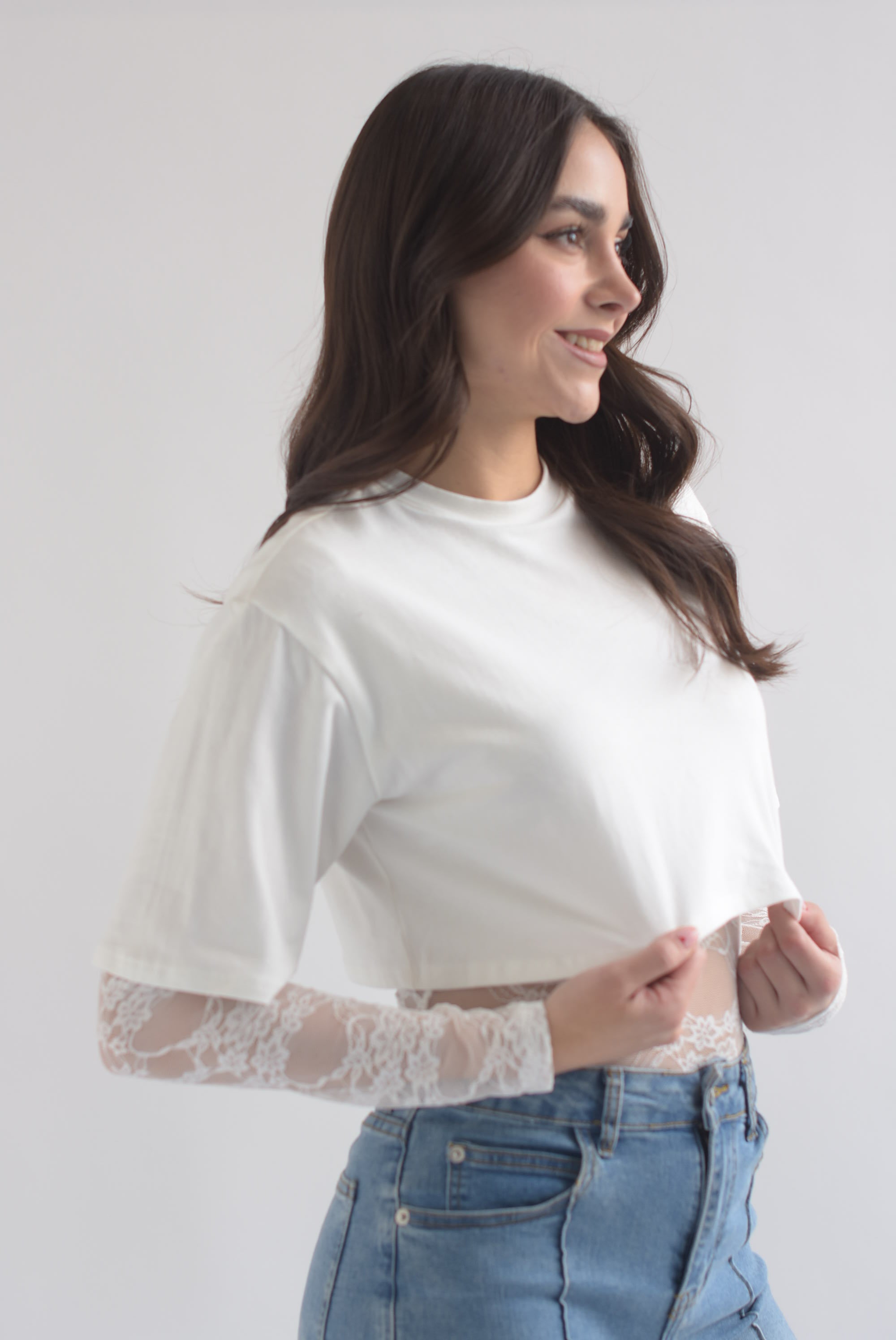 Body encaje con t-shirt en sobreposición