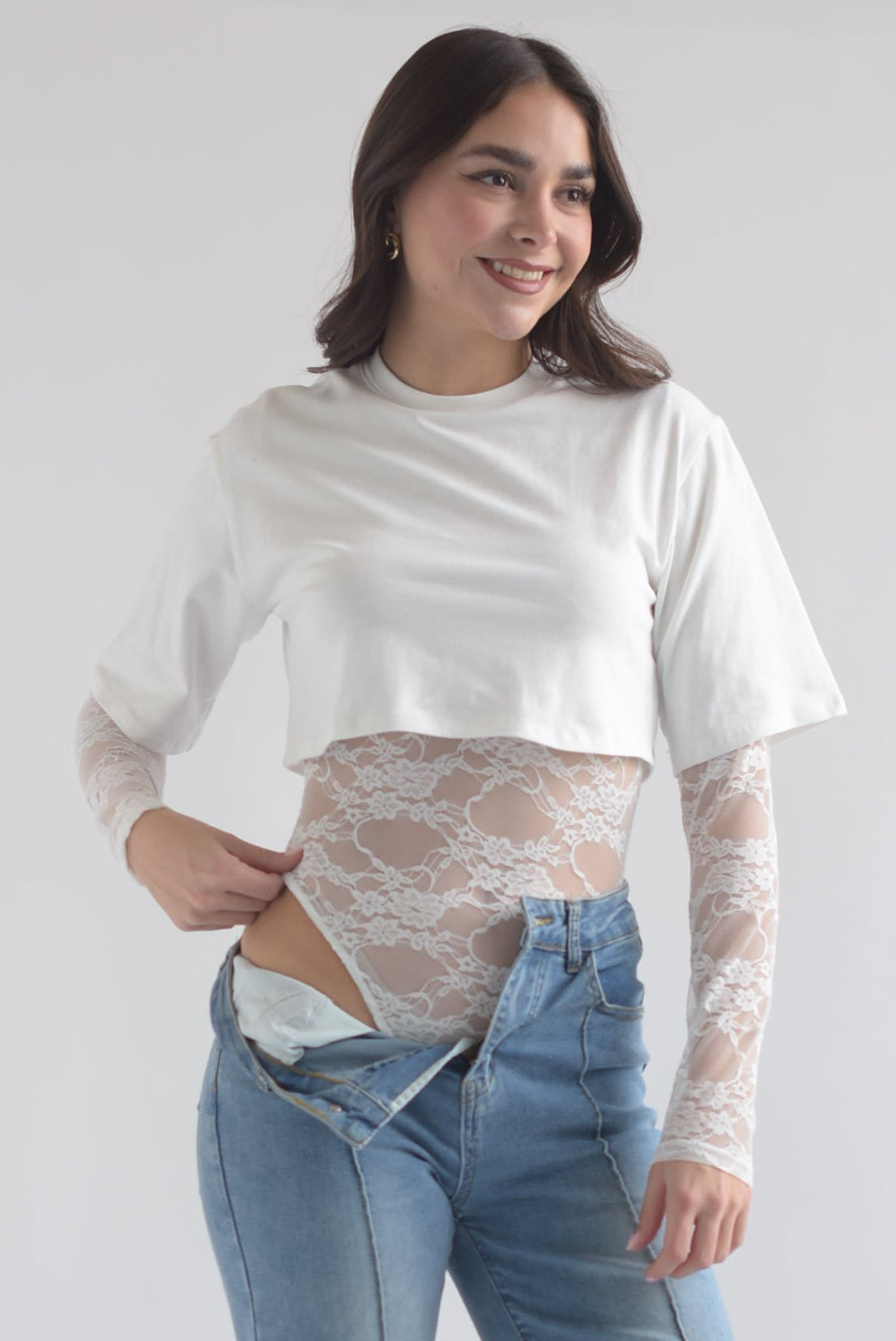 Body encaje con t-shirt en sobreposición