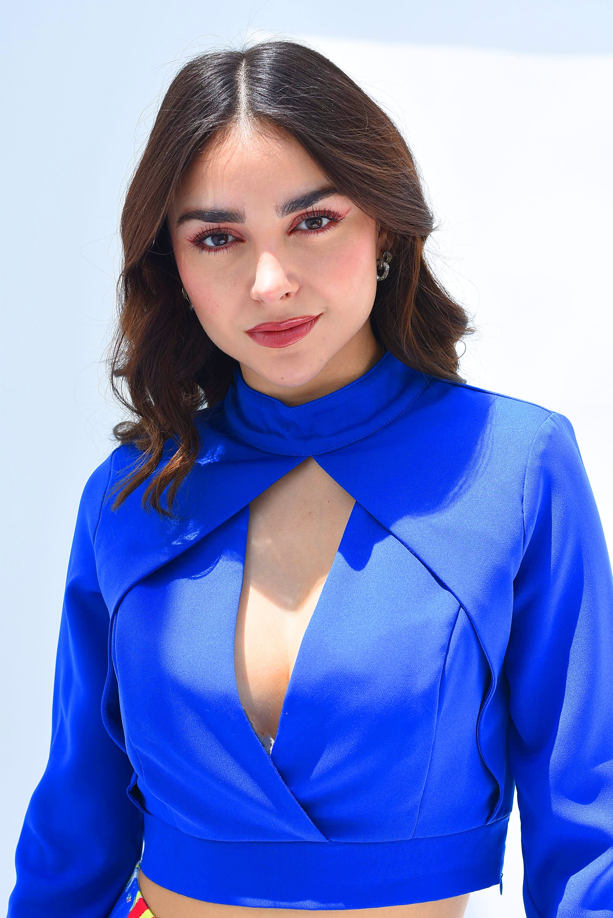 Blusa manga larga cut-out Azul Rey