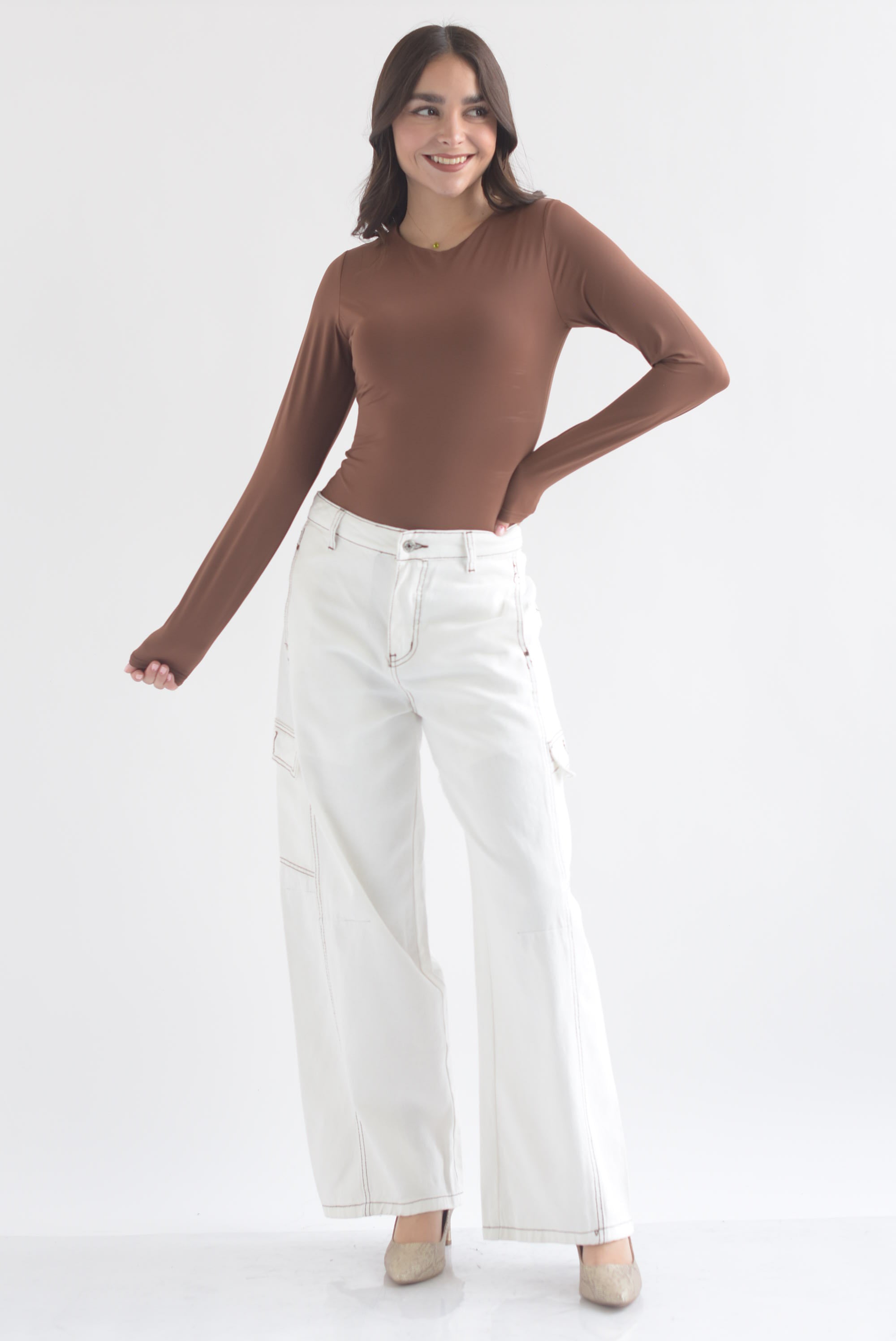 Jeans barrel costura