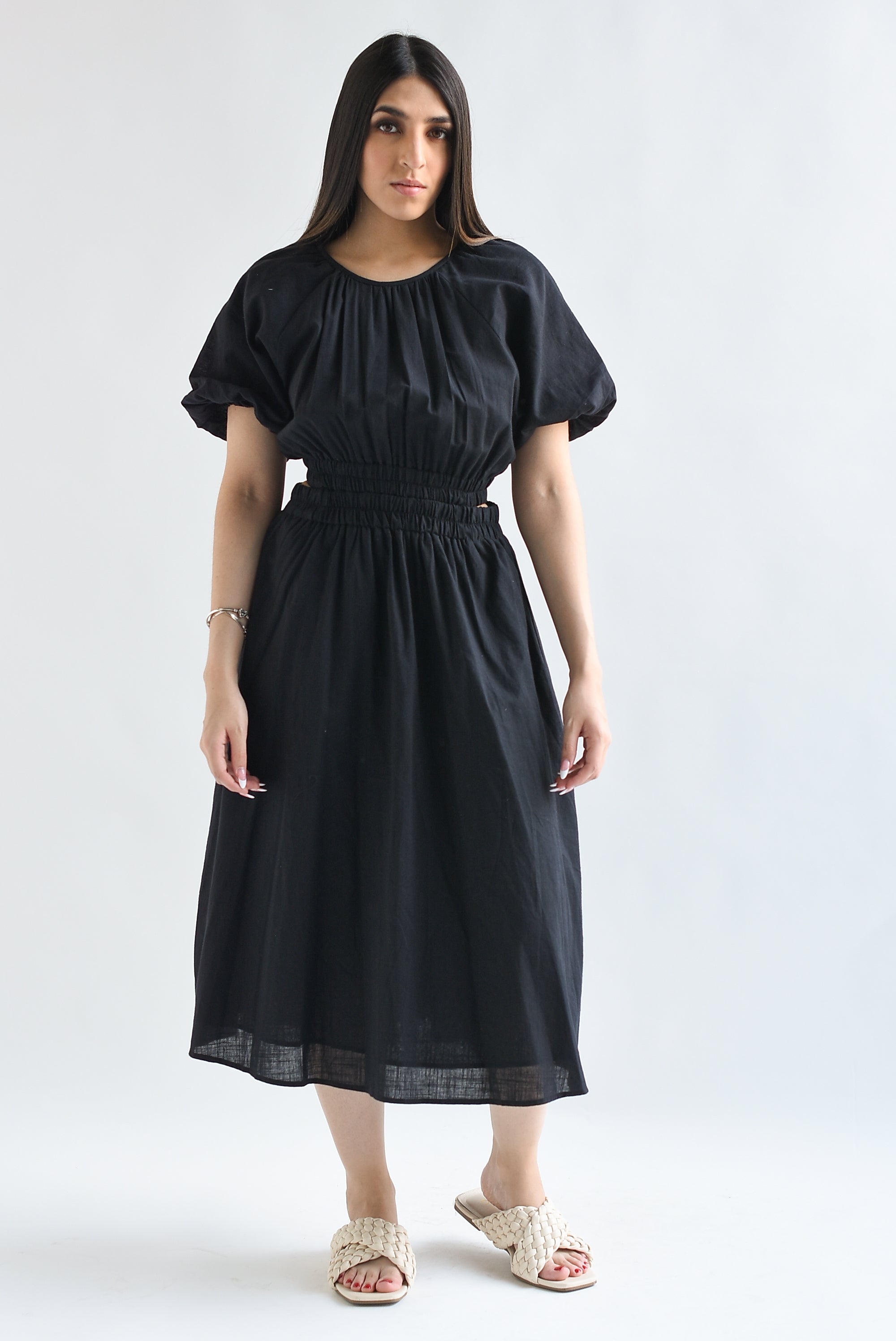 Vestido lino cut-out espalda Negro