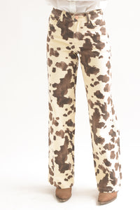 Fashion Styled Jeans Cow Café