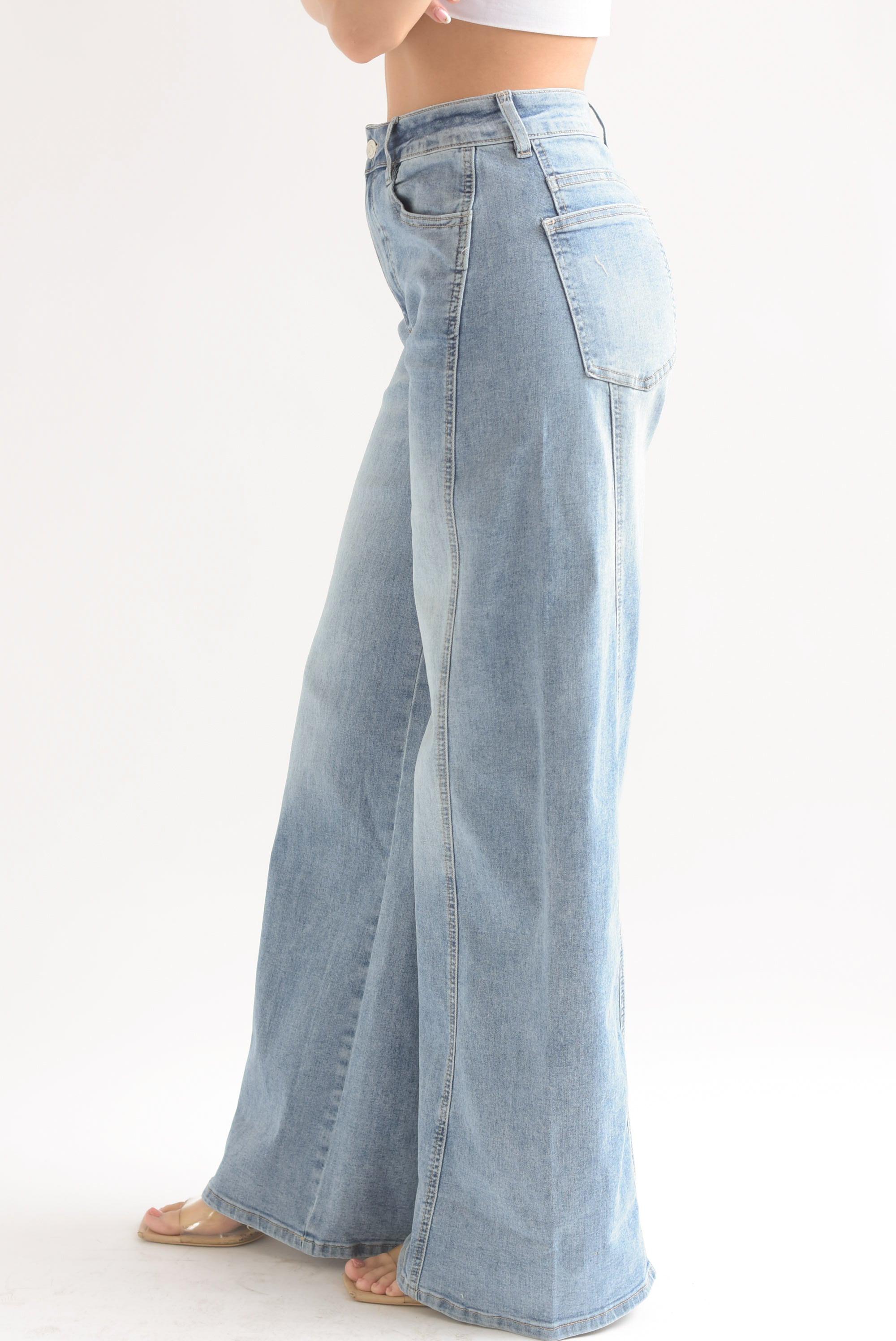 Jeans súper wide costuras Denim Medium