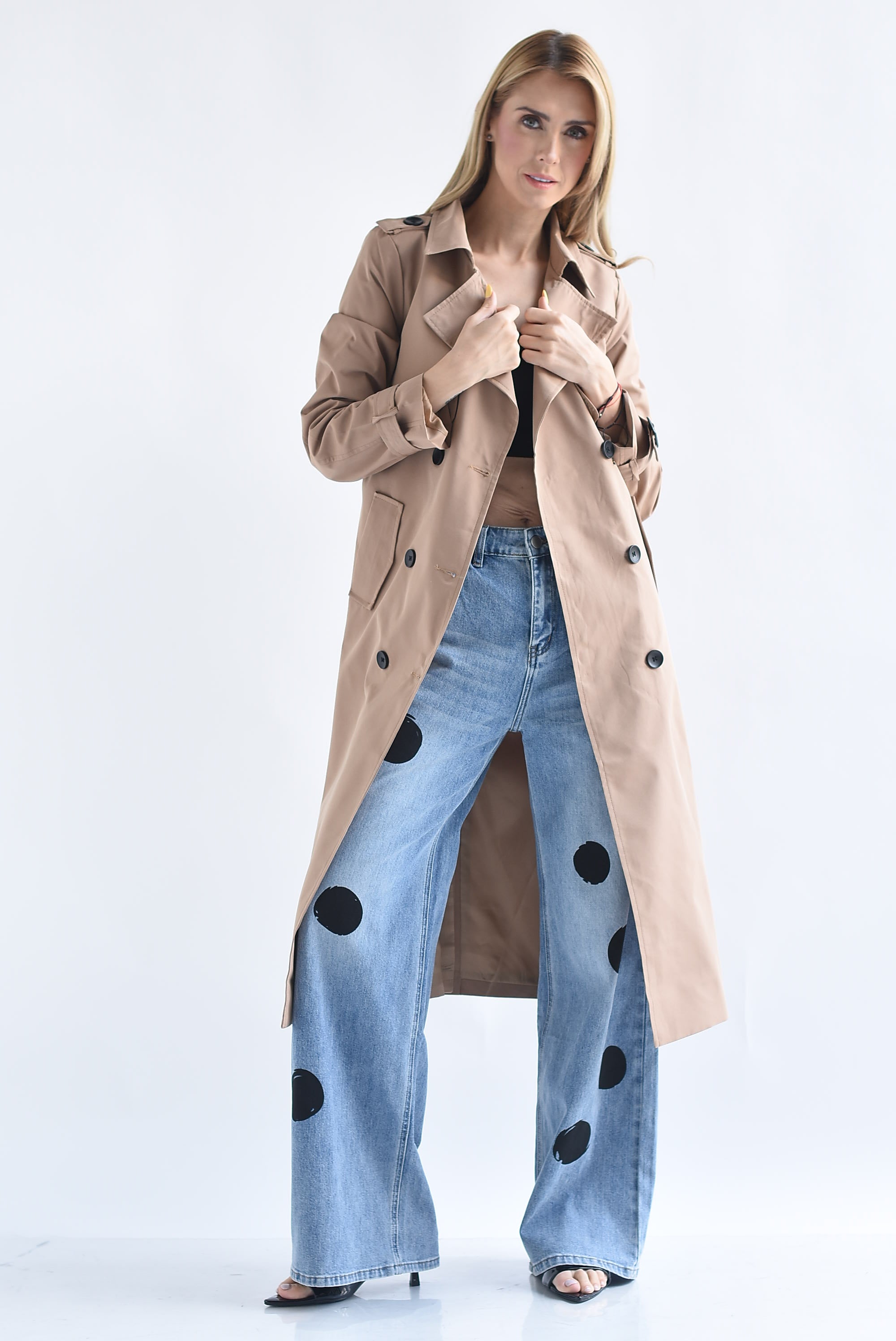 Gabardina botones cruzados cinturones