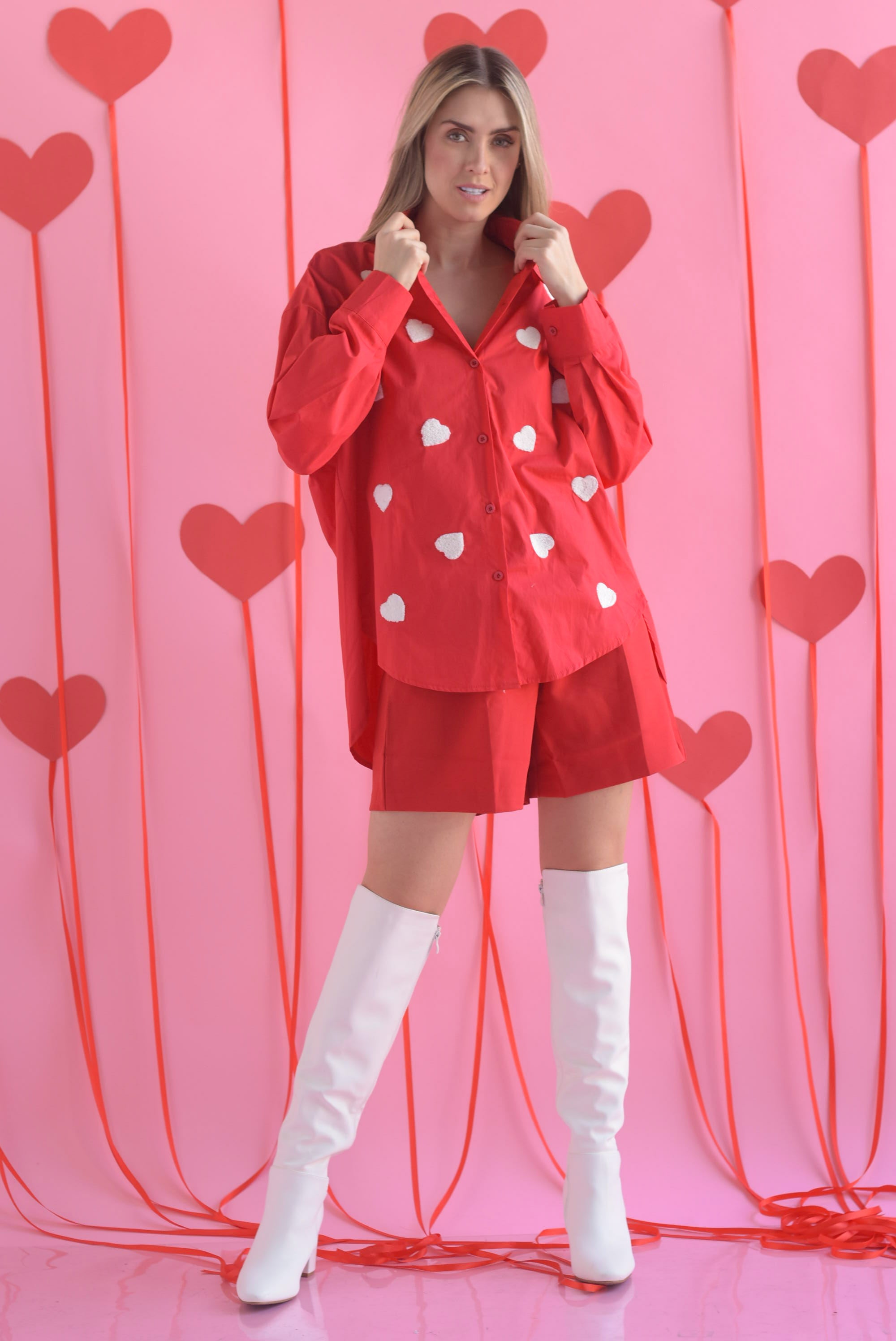 Camisa asimétrica corazones textura