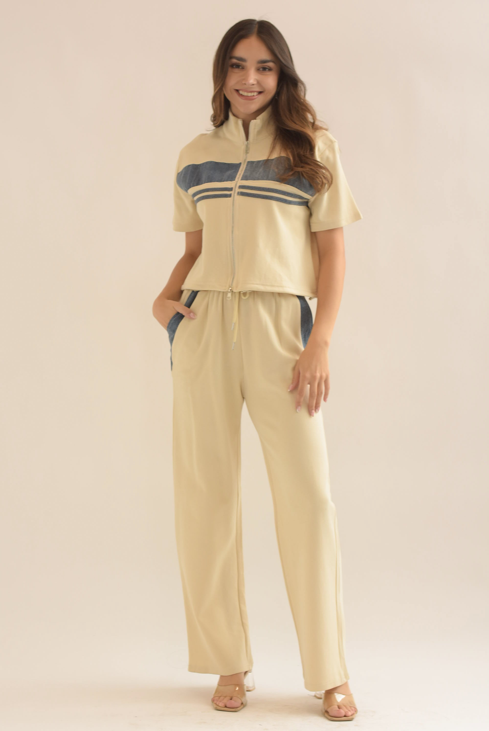 Set Pantalón y Chamarra manga corta franjas denim Beige