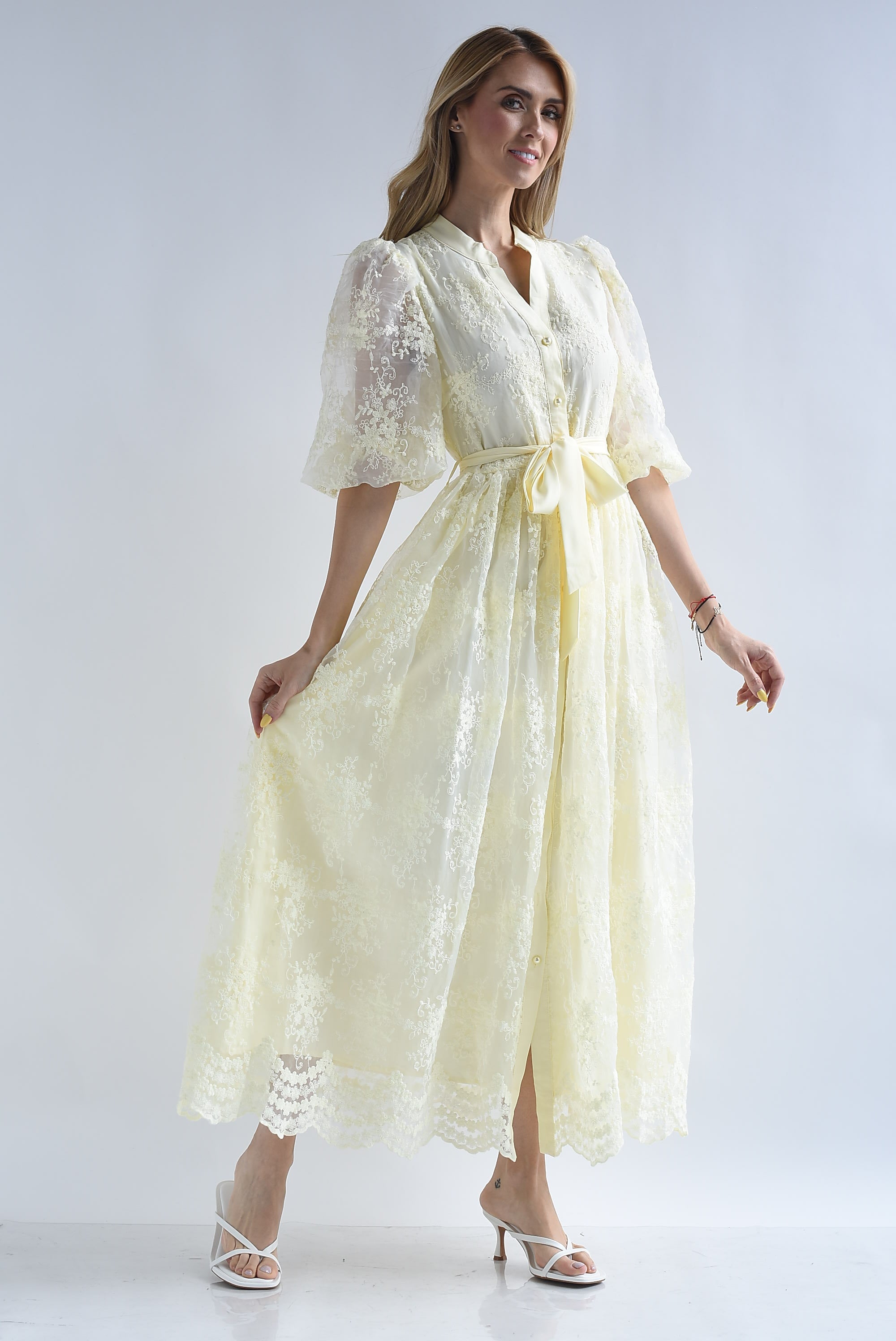 Vestido gasa manga globo flores bordadas