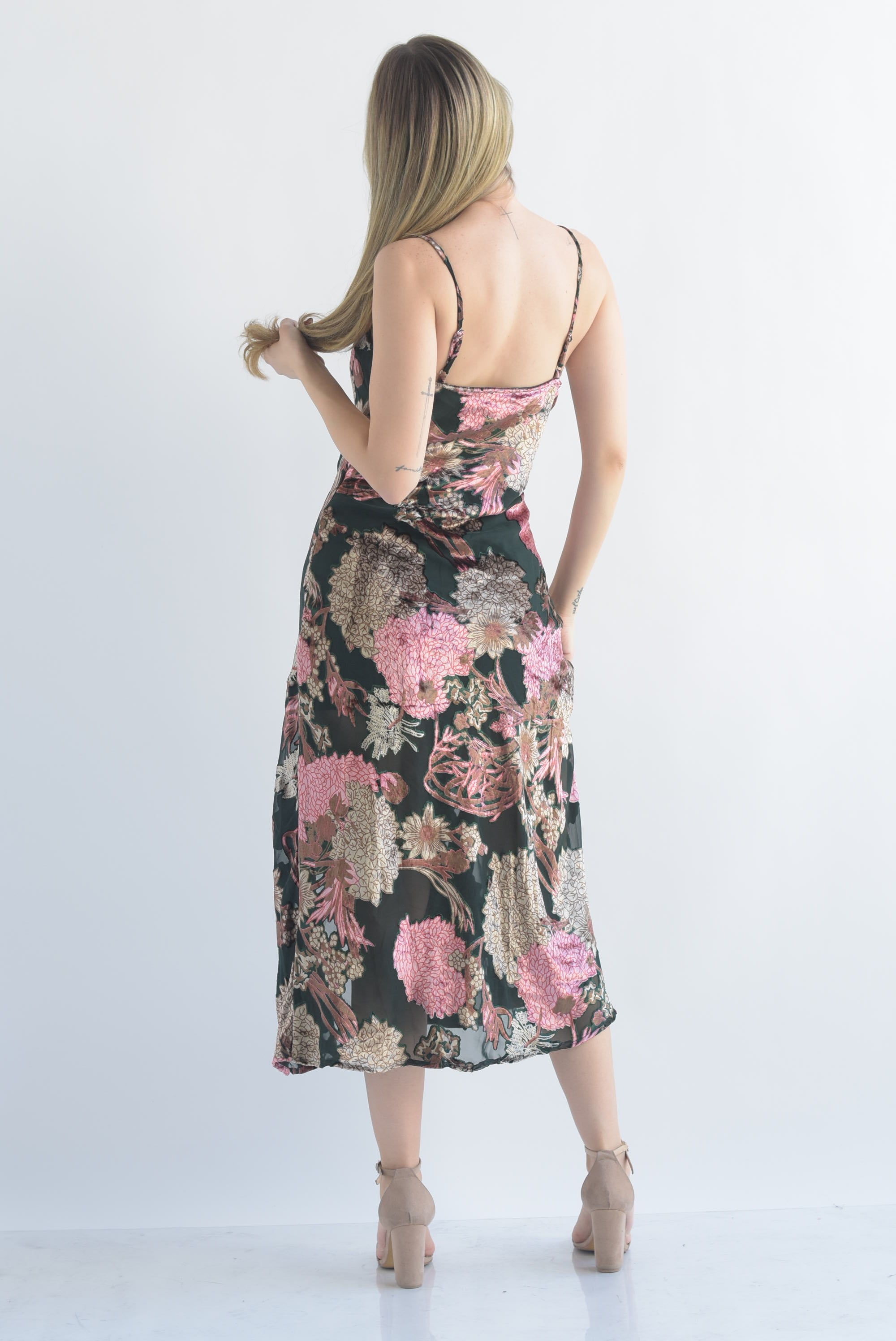 Vestido flores terciopelo