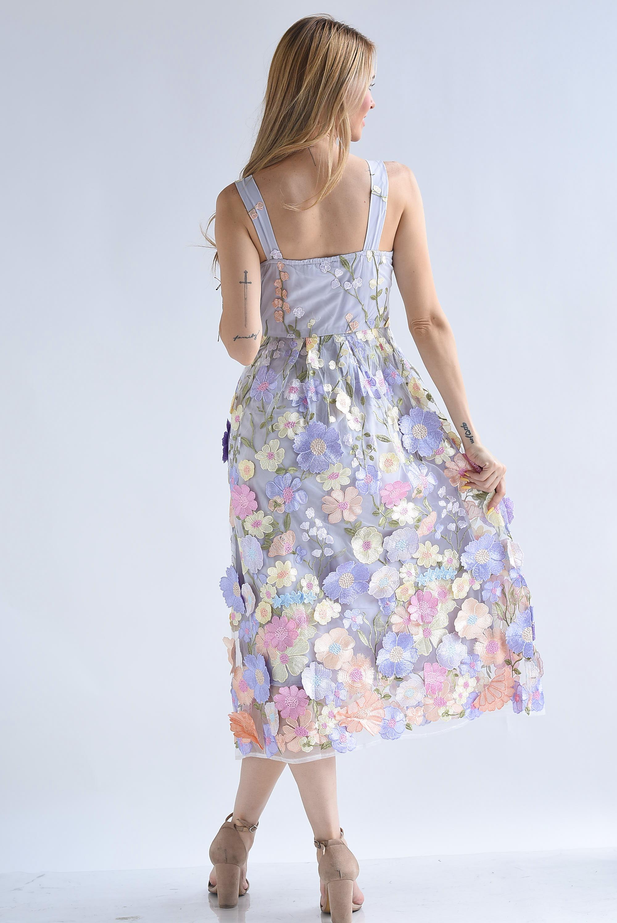 Vestido tirantes tulle flores