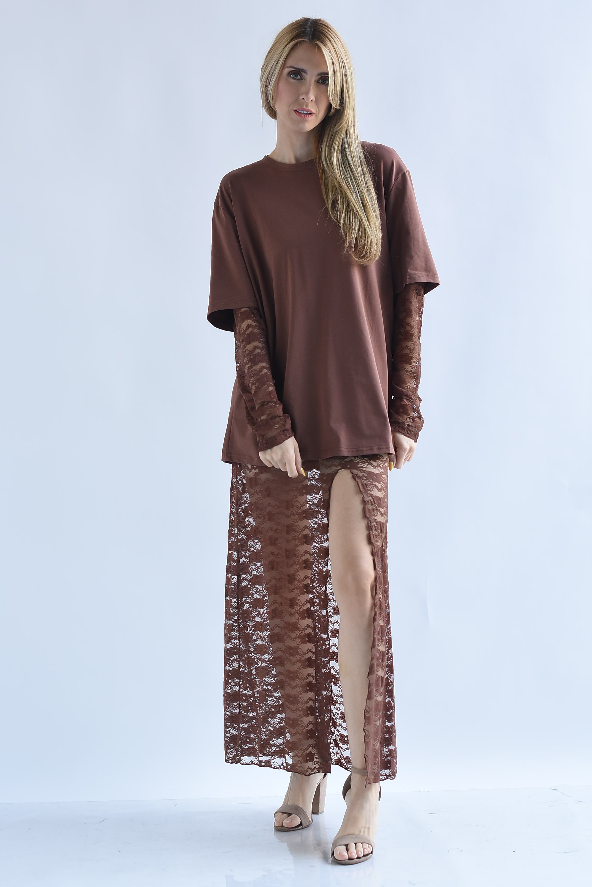 Set Vestido encaje y T-Shirt dress manga encaje