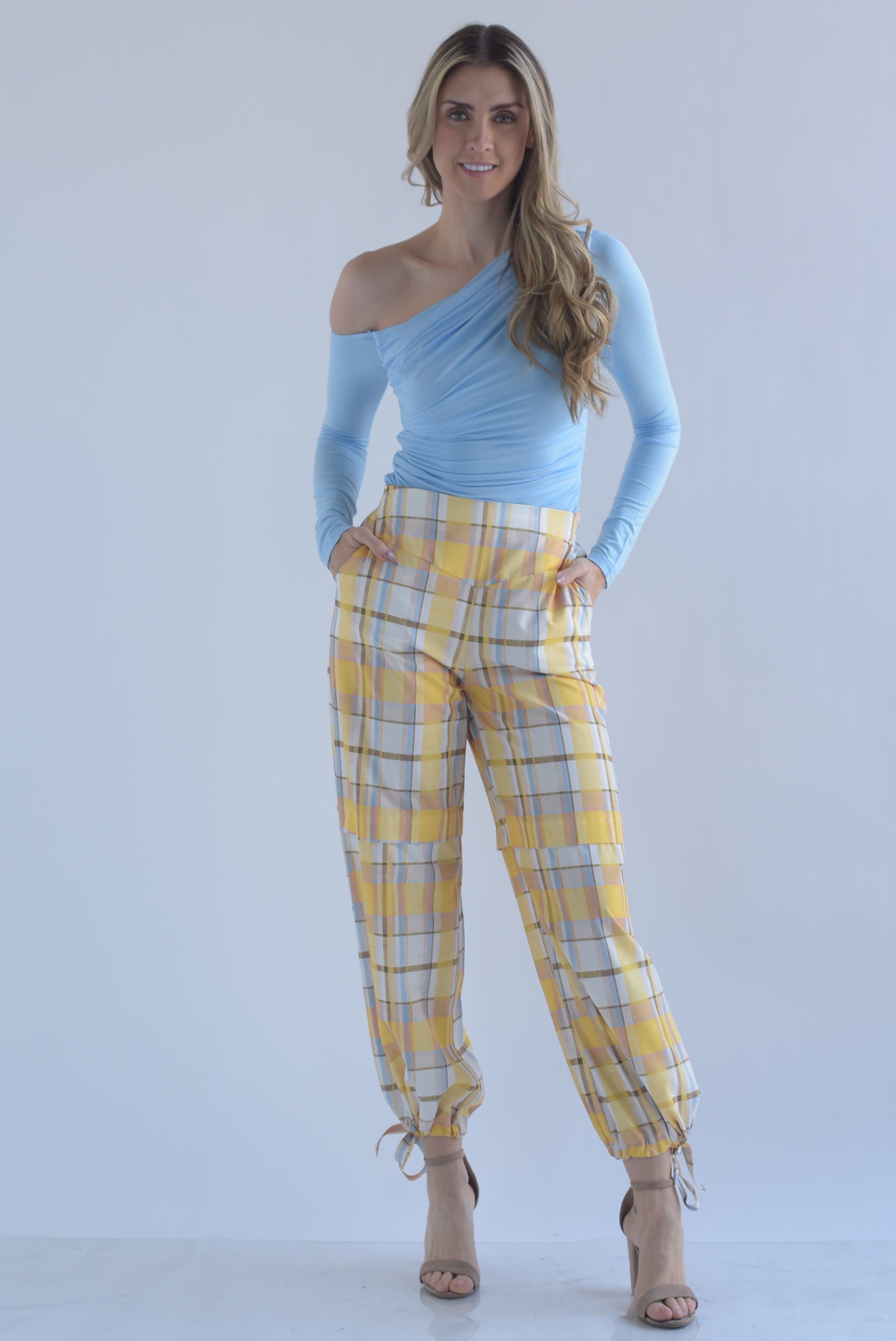 Pantalón globo cuadros pretina