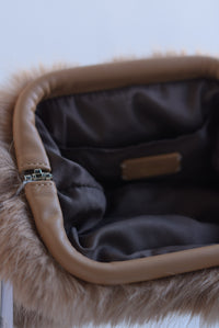 Fashion Styled Bolso Clutch fur Moka