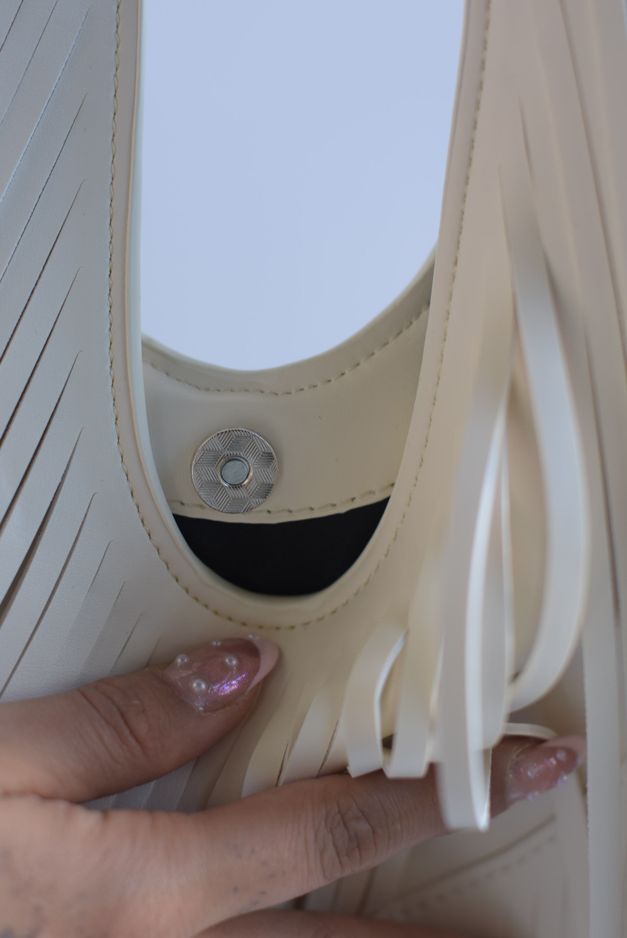 Bolsa boho flecos vinipiel Ivory