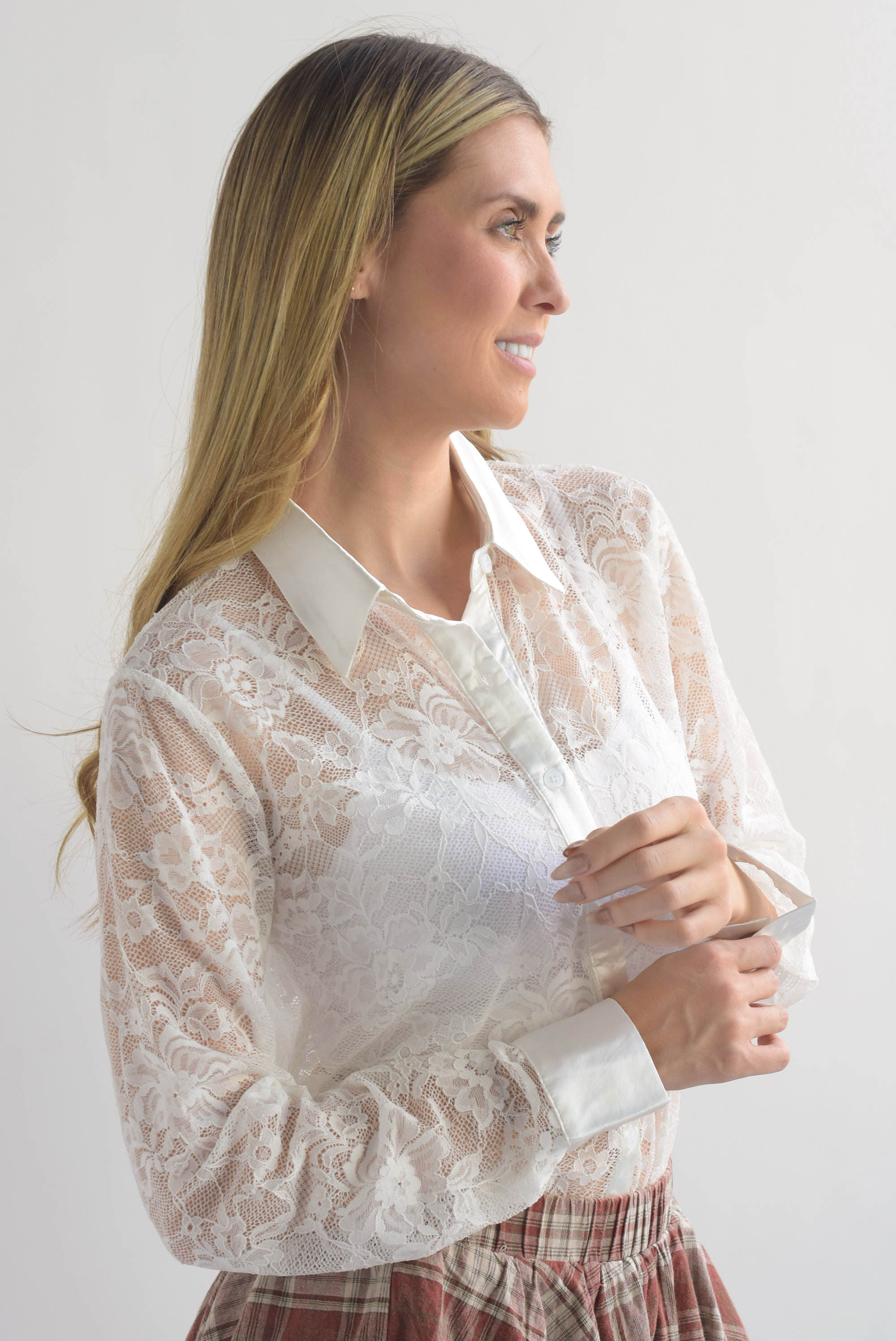 Camisa encaje filo satín