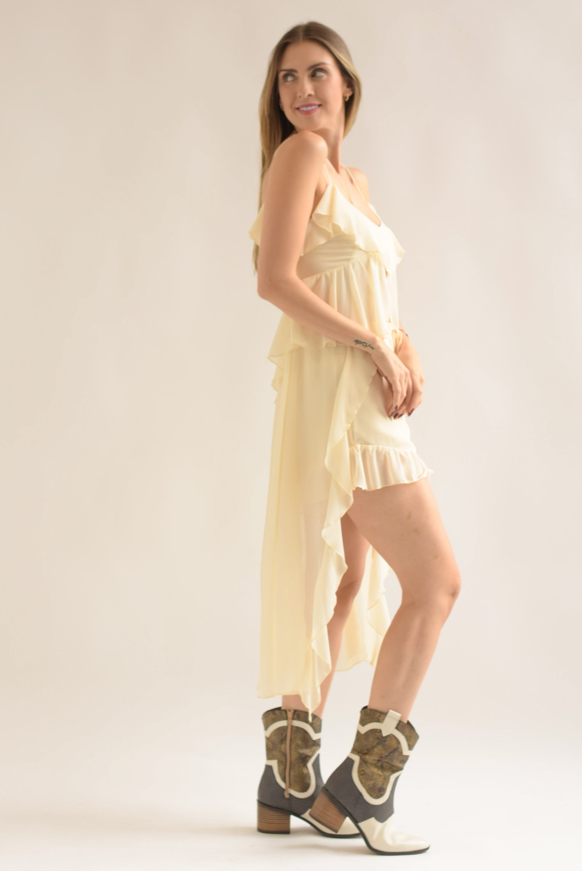 Set Short y Maxi blusa olanes Ivory