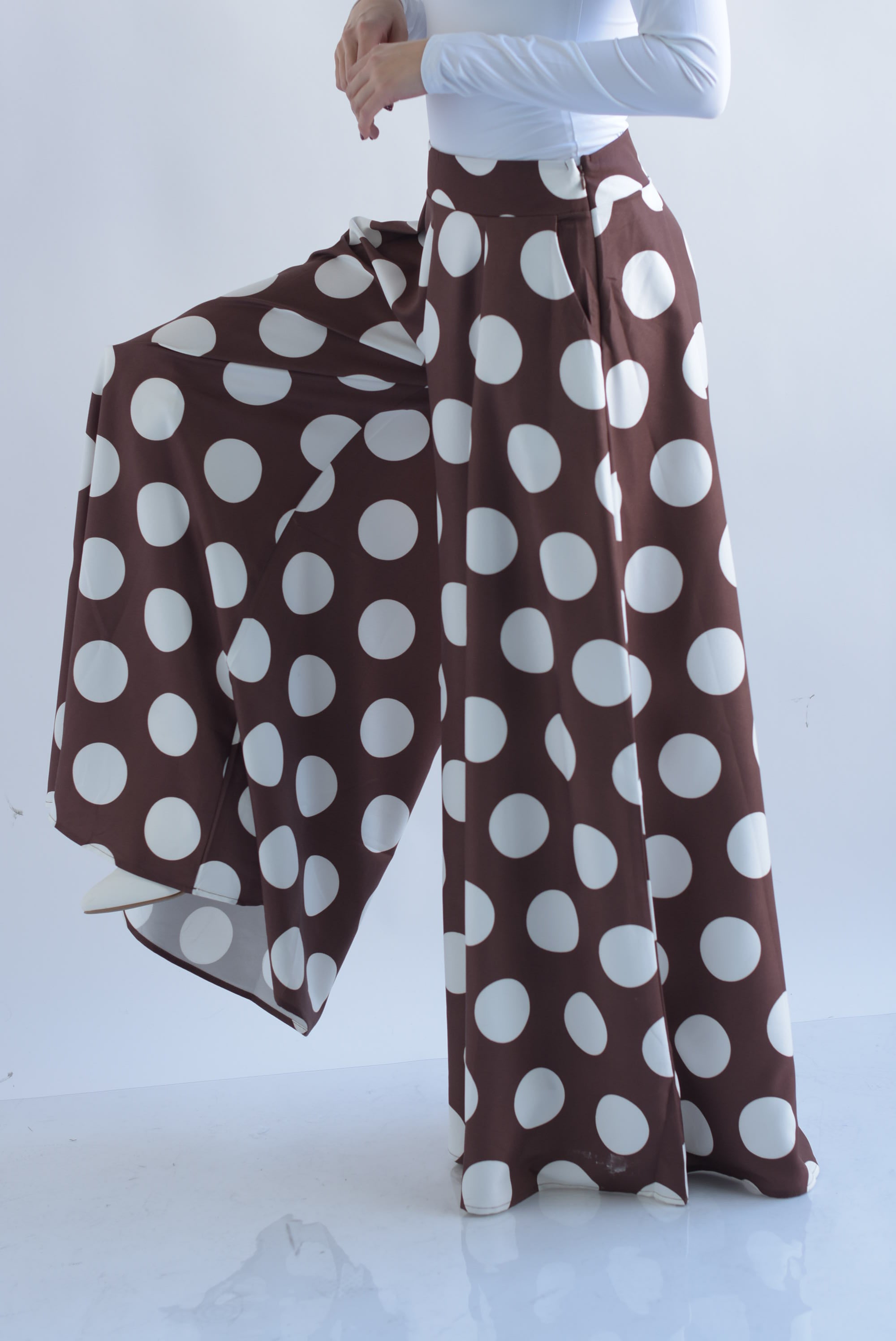 Pantalón sastre pata de elefante polka dots chunky Espresso