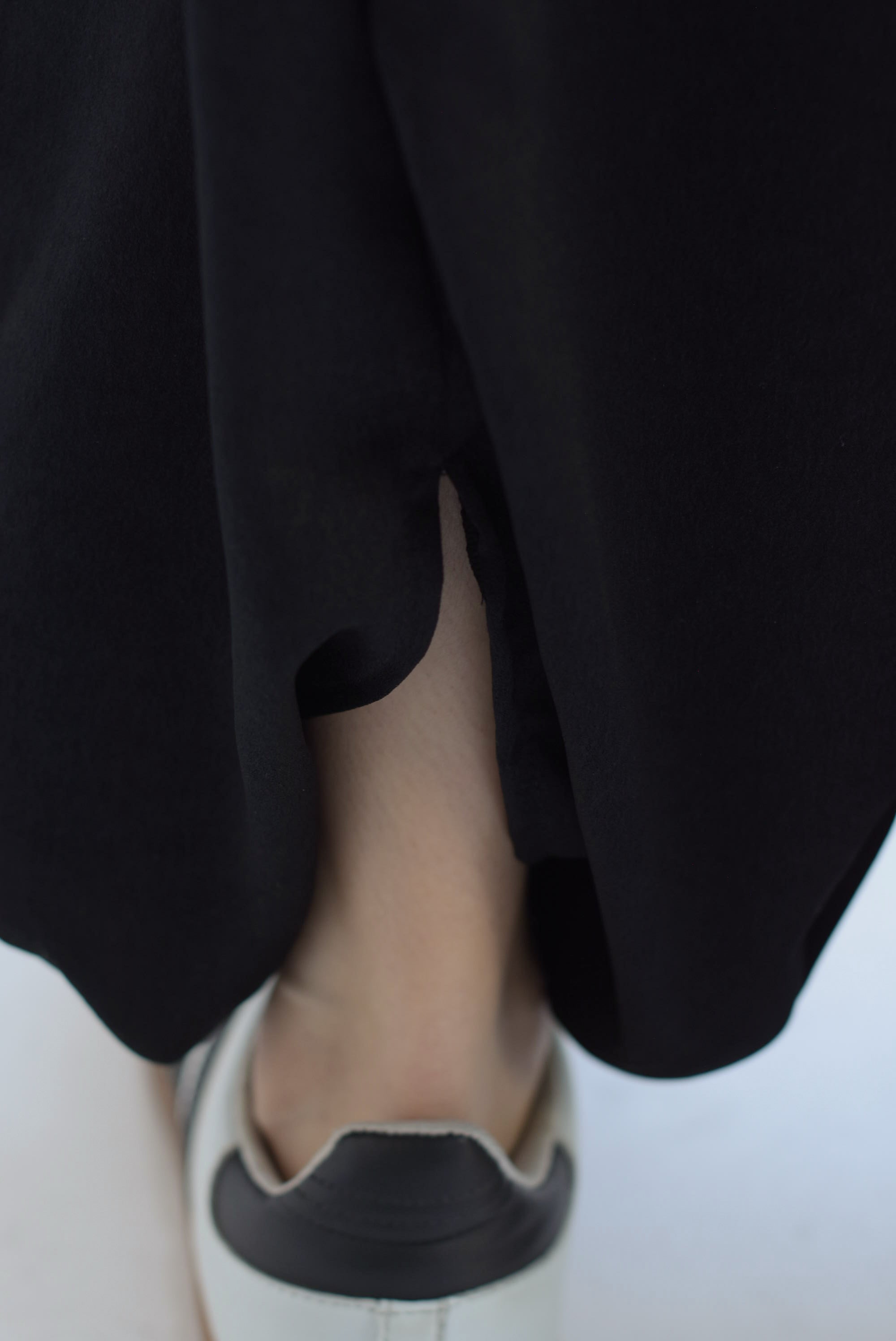 Set Pantalón globo  y Chamarra manga vampiro Negro