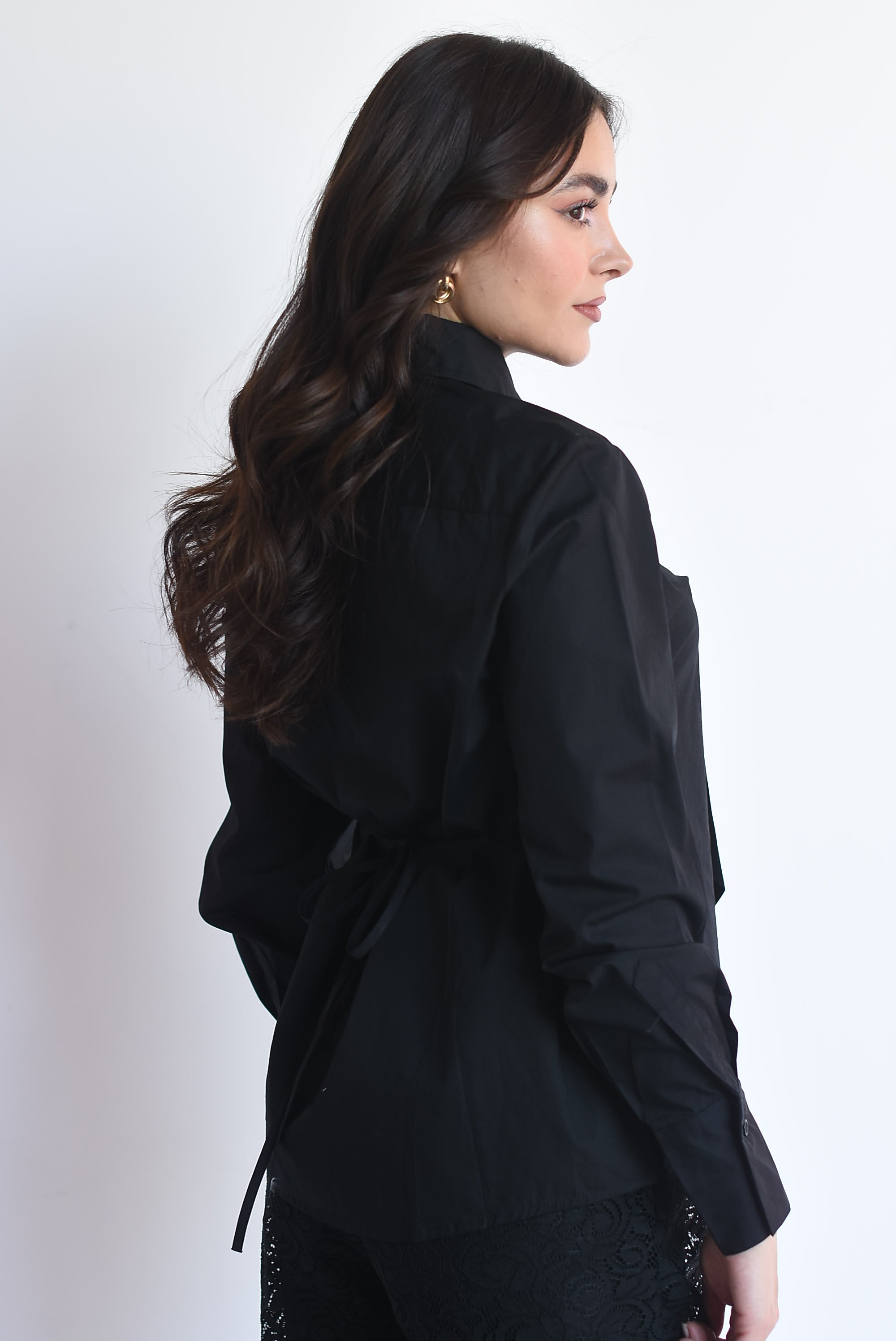 Camisa cinta y corbata