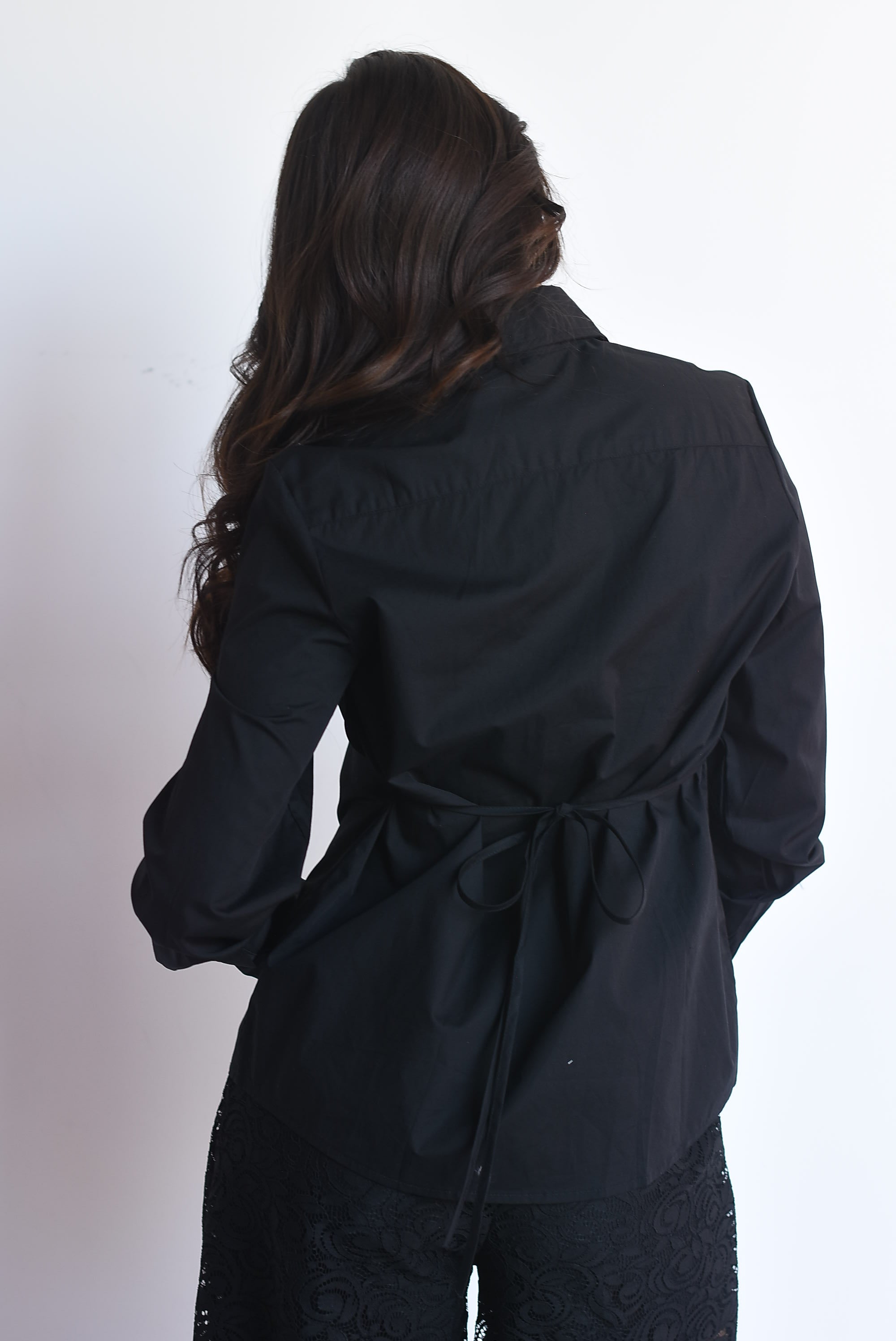 Camisa cinta y corbata