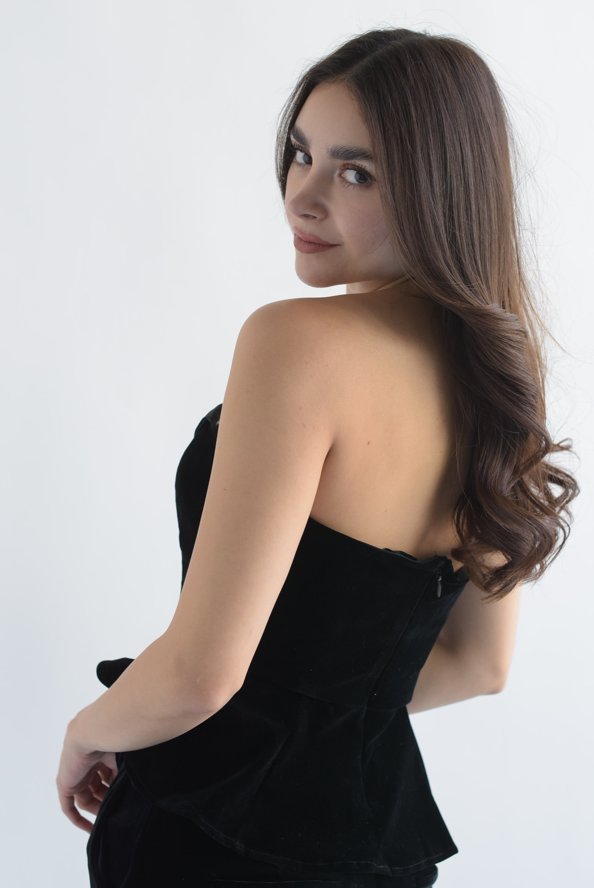 Blusa strapless peplum terciopelo Negro