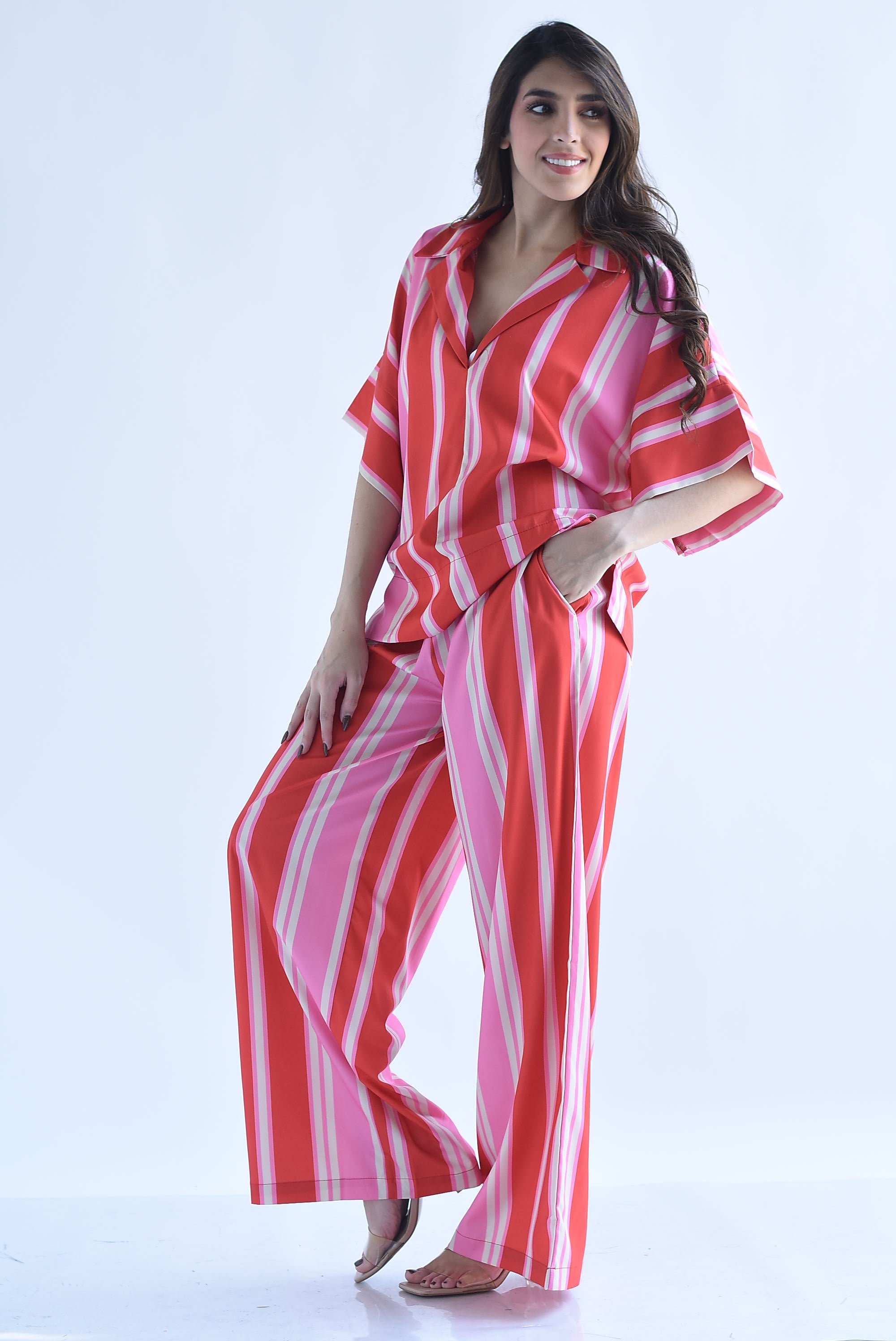 Set Pantalón wide y Blusa rayas