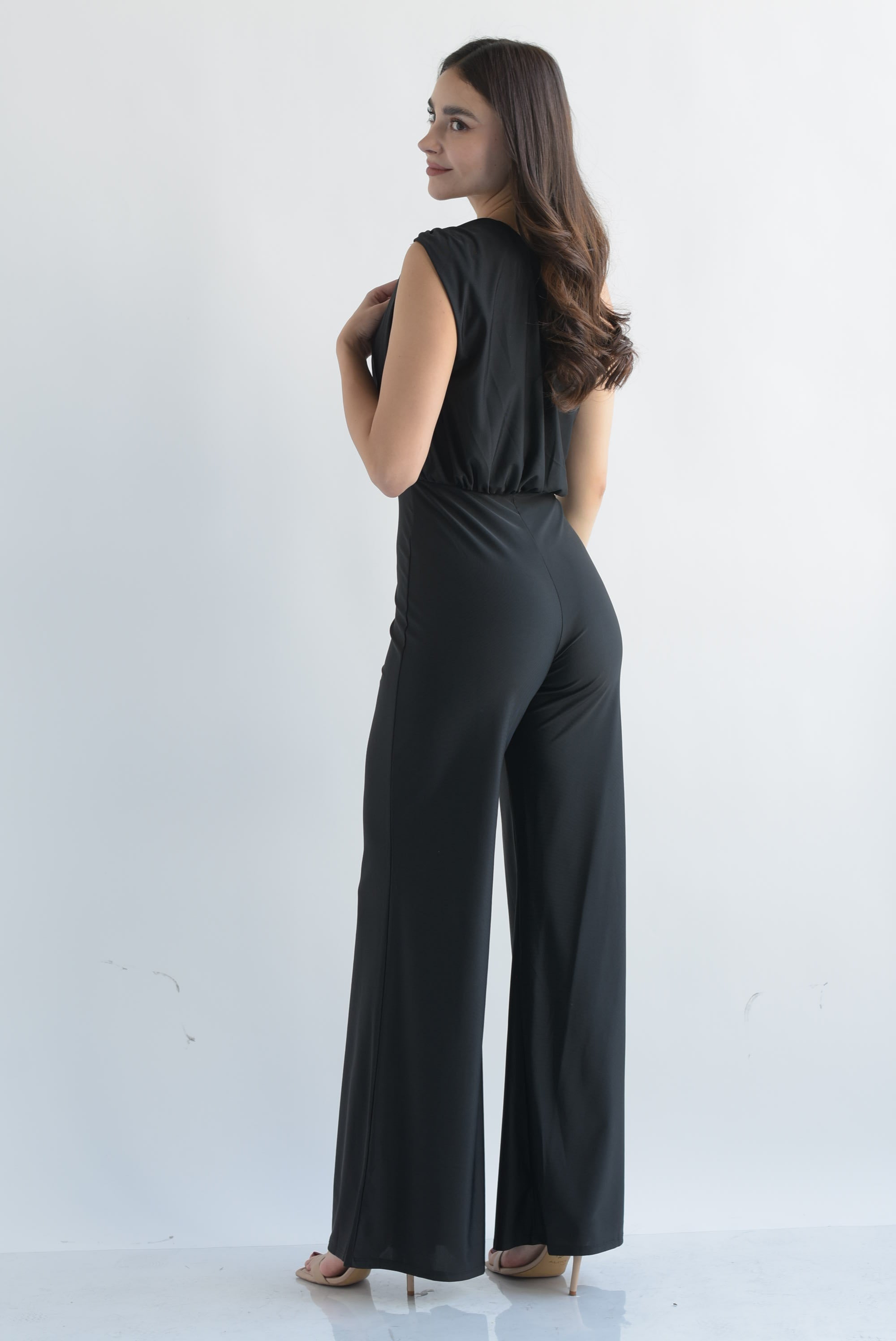 Jumpsuit drapeado asimétrico herradura hombro Negro