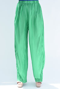 Fashion Styled Pantalón satín plisado Verde