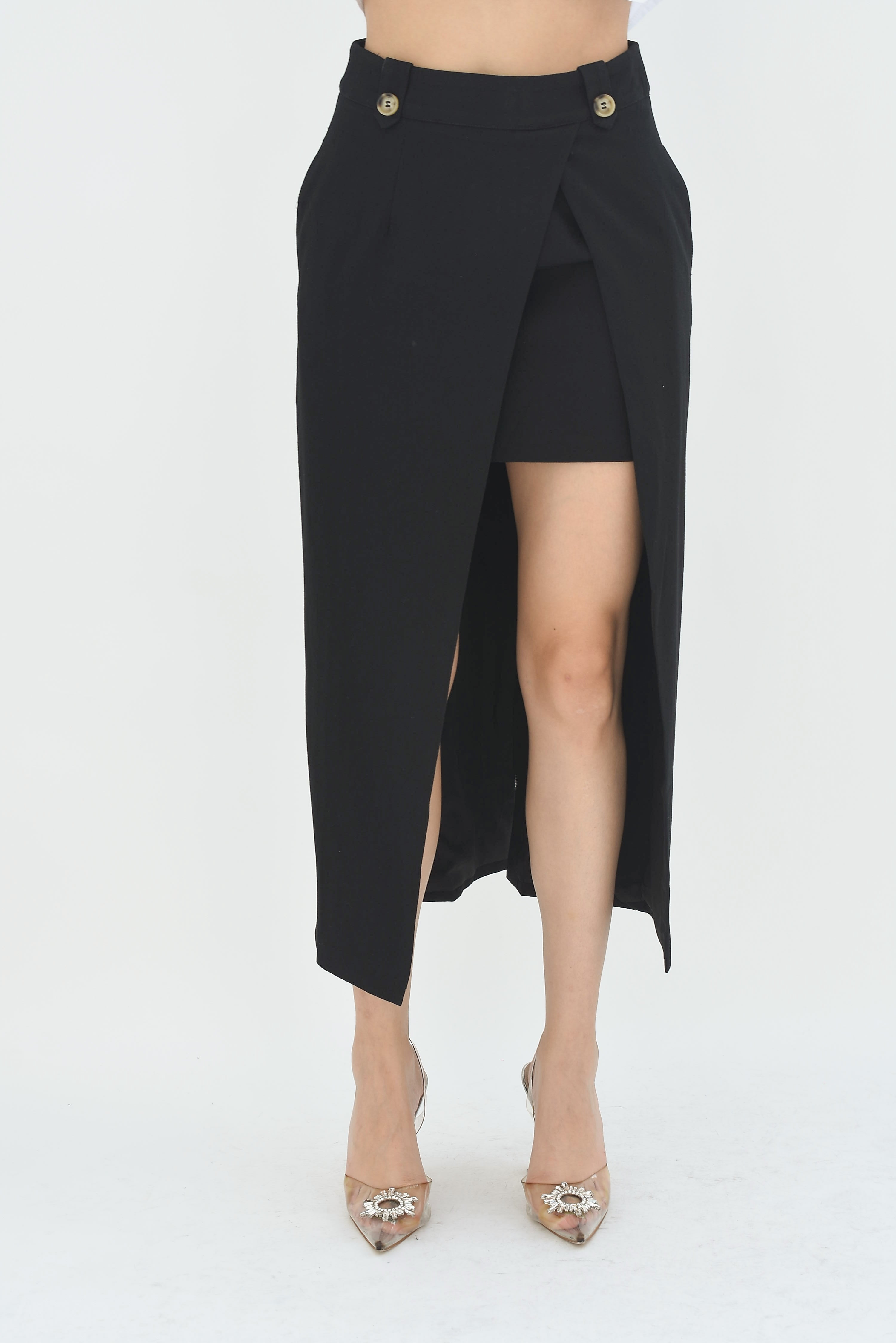 Falda midi abierta con fondo en mini falda