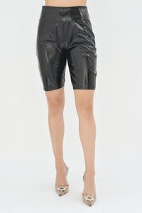 Fashion Styled Biker short vinil Negro