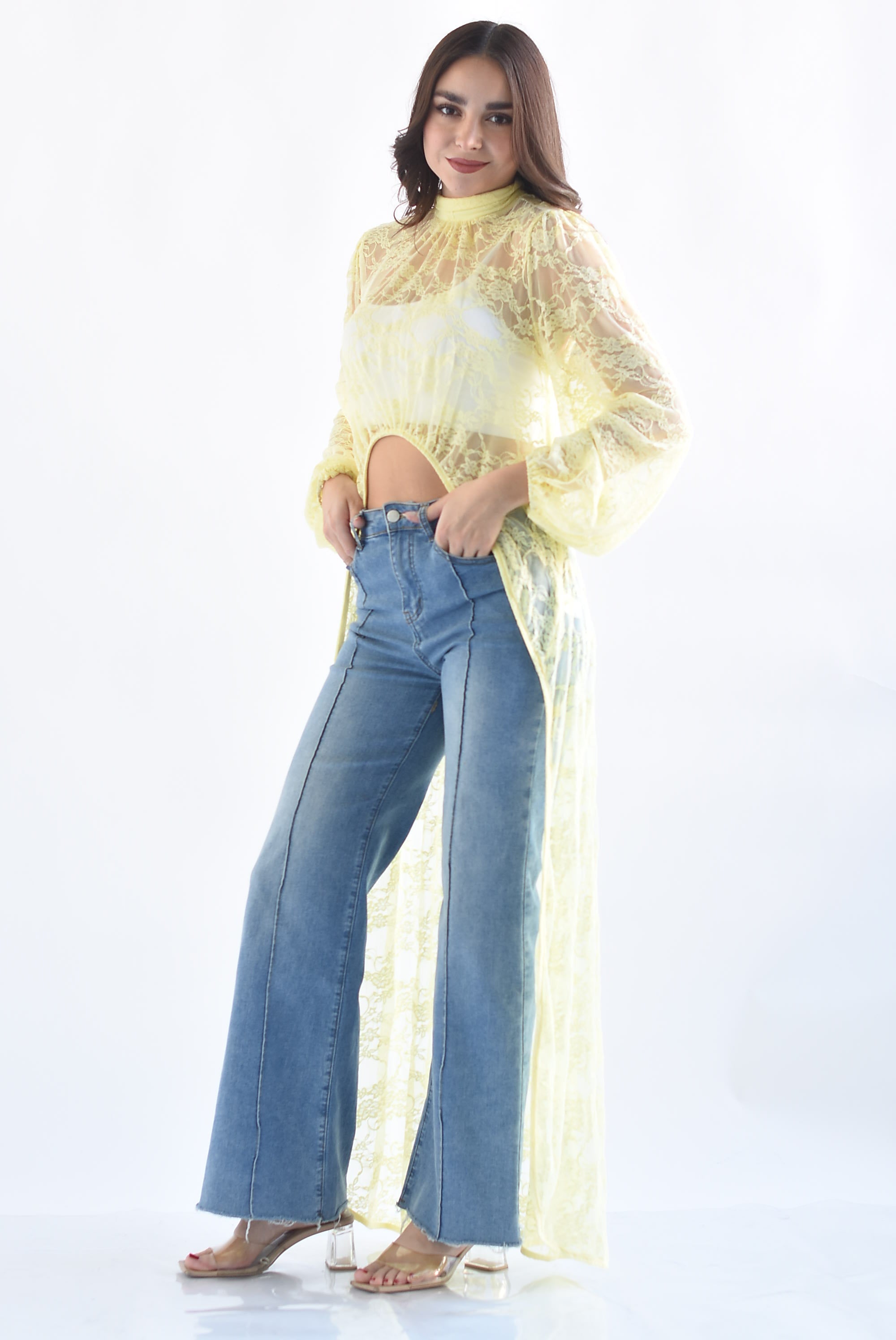 Maxi blusa asimétrica encaje