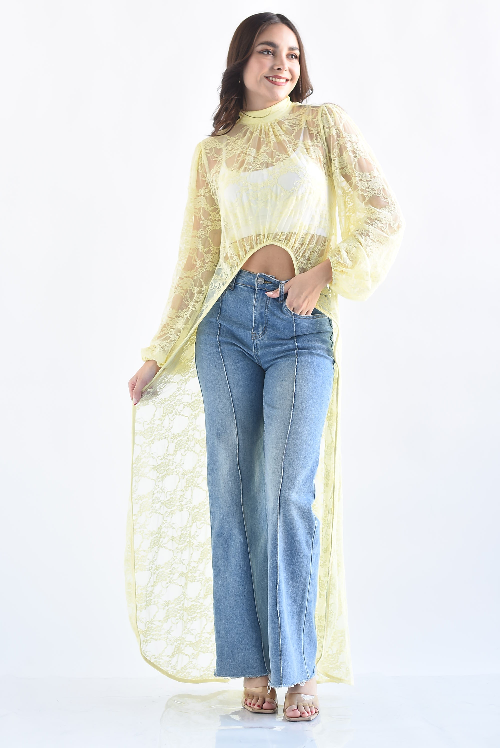 Maxi blusa asimétrica encaje