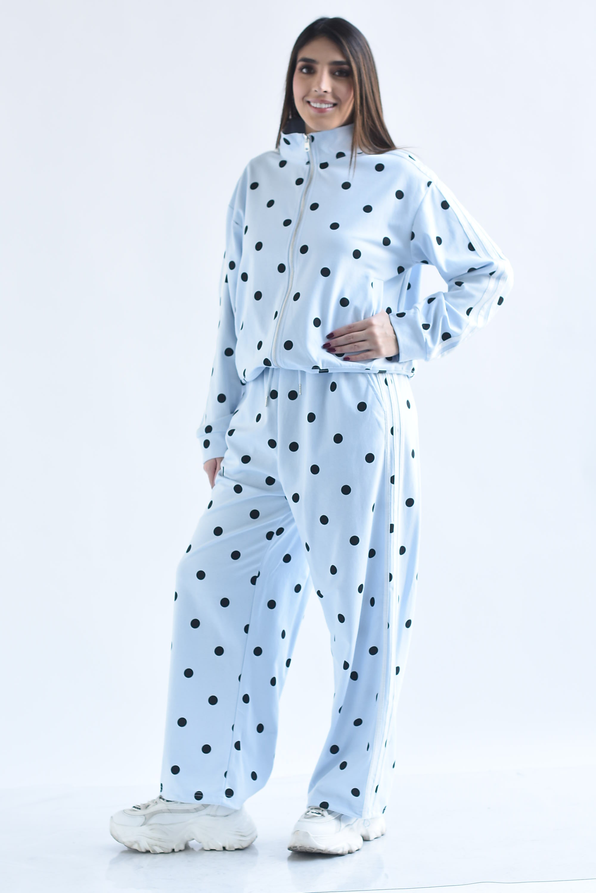 Set Pantalón y Chamarra track polka dots