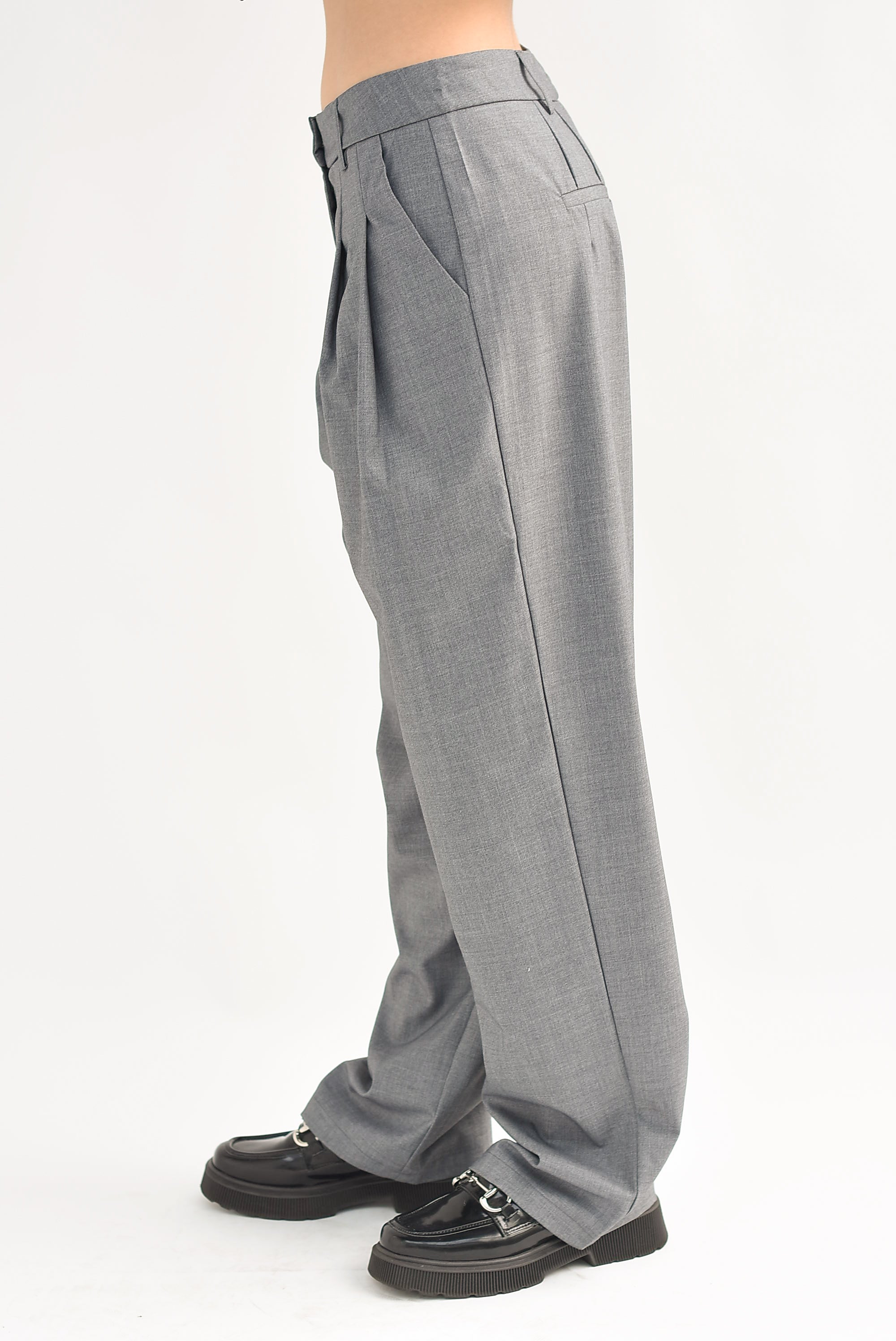 Pantalón de vestir pinzas Gris Oxford