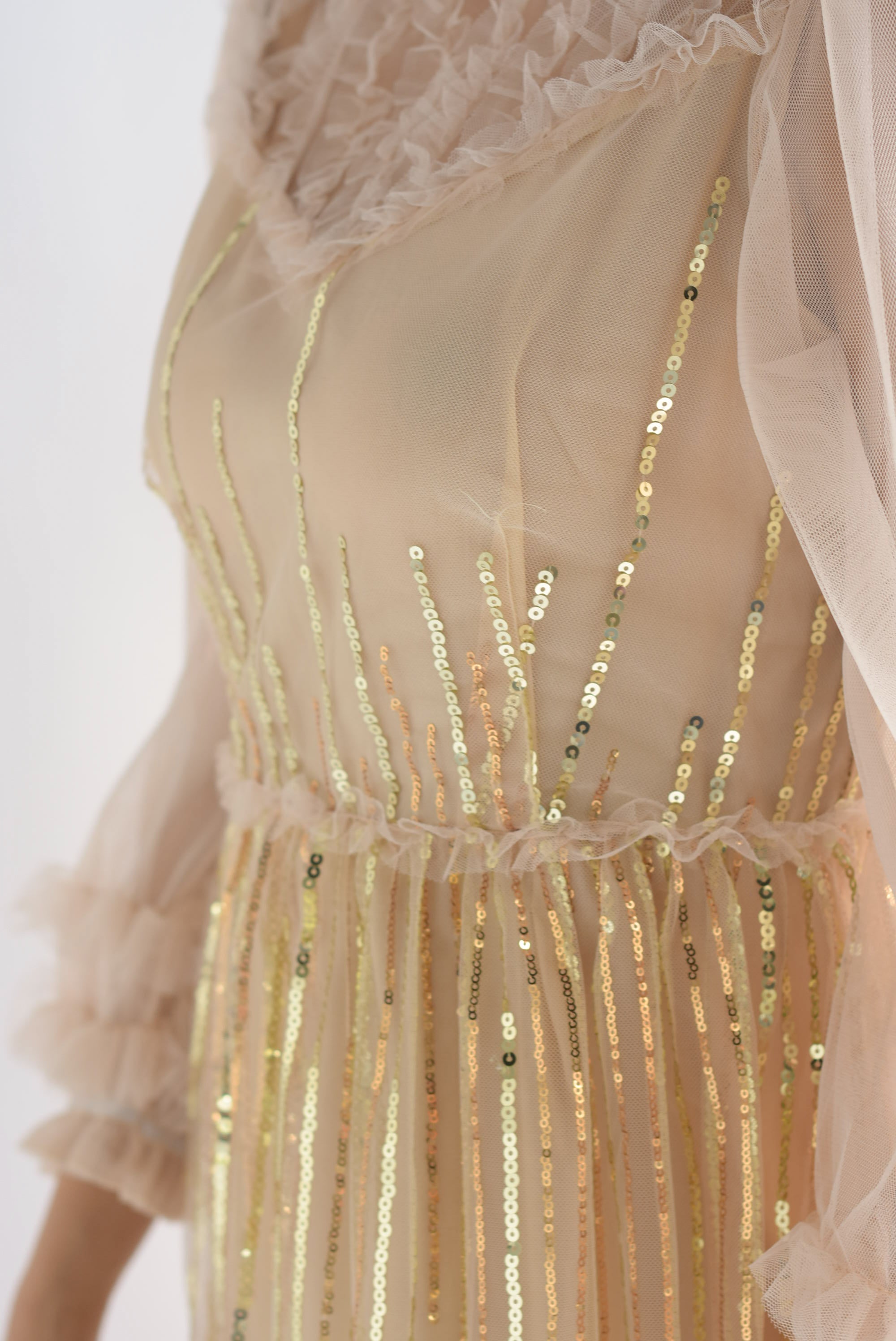 Vestido largo tulle lentejuelas Beige