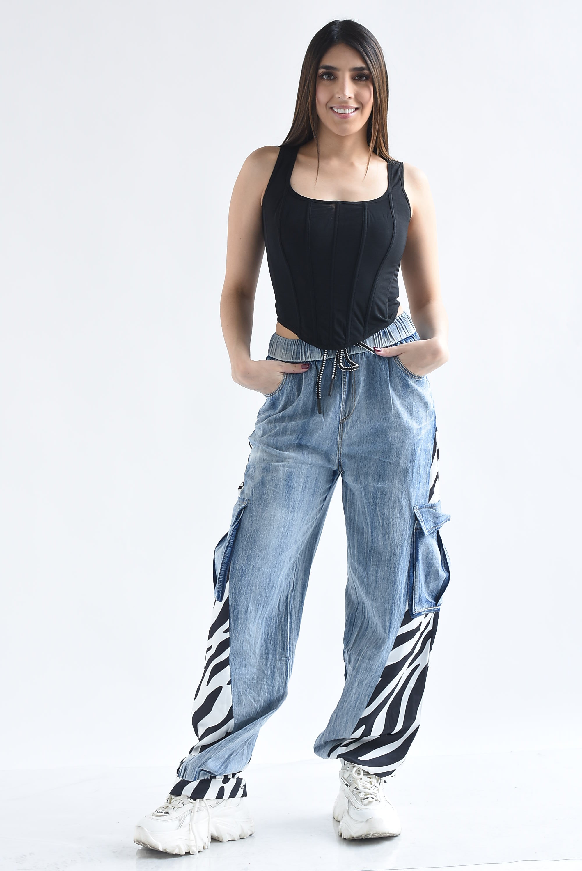 Pantalón globo Denim con zebra