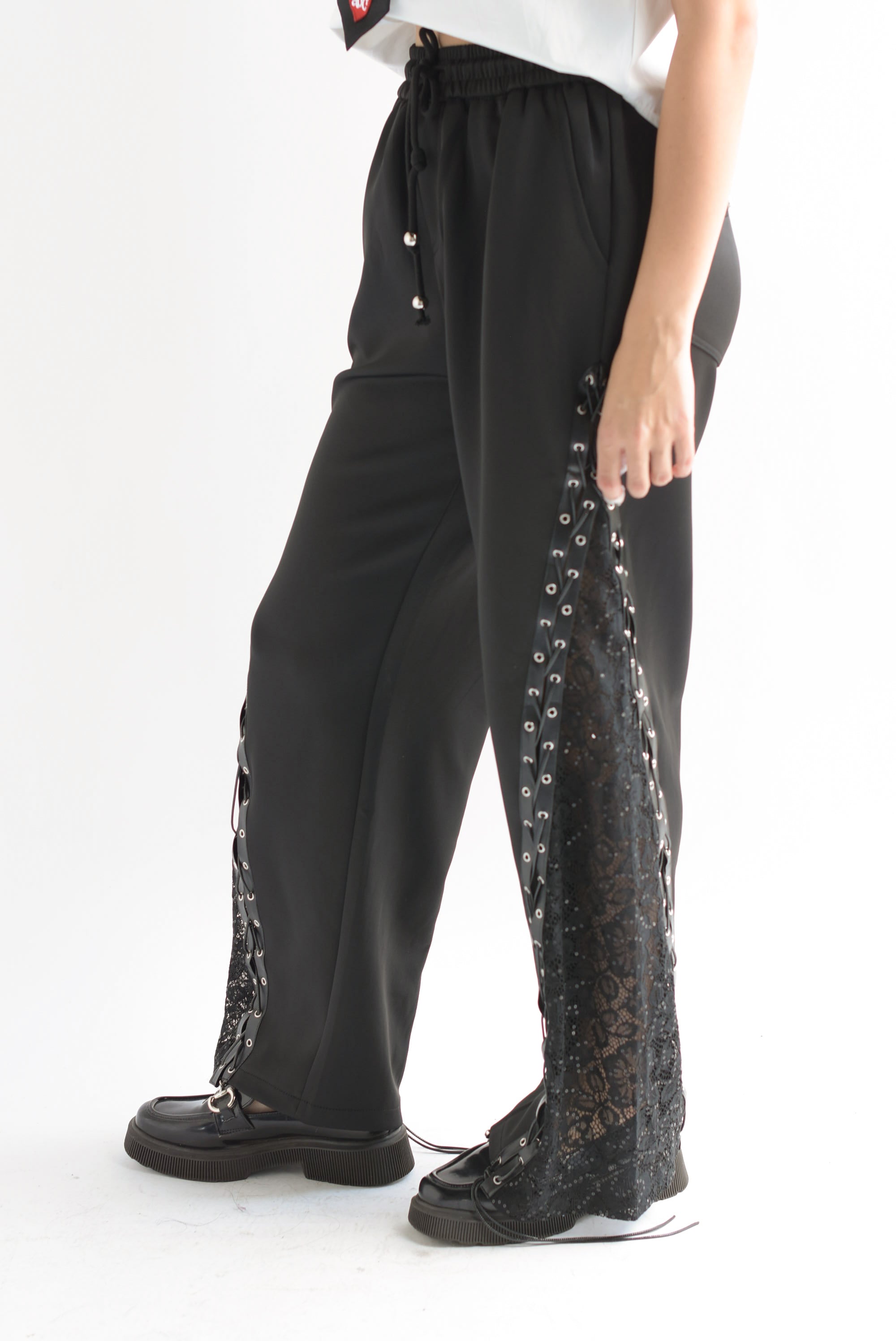 Pantalón cuerdas encaje Negro