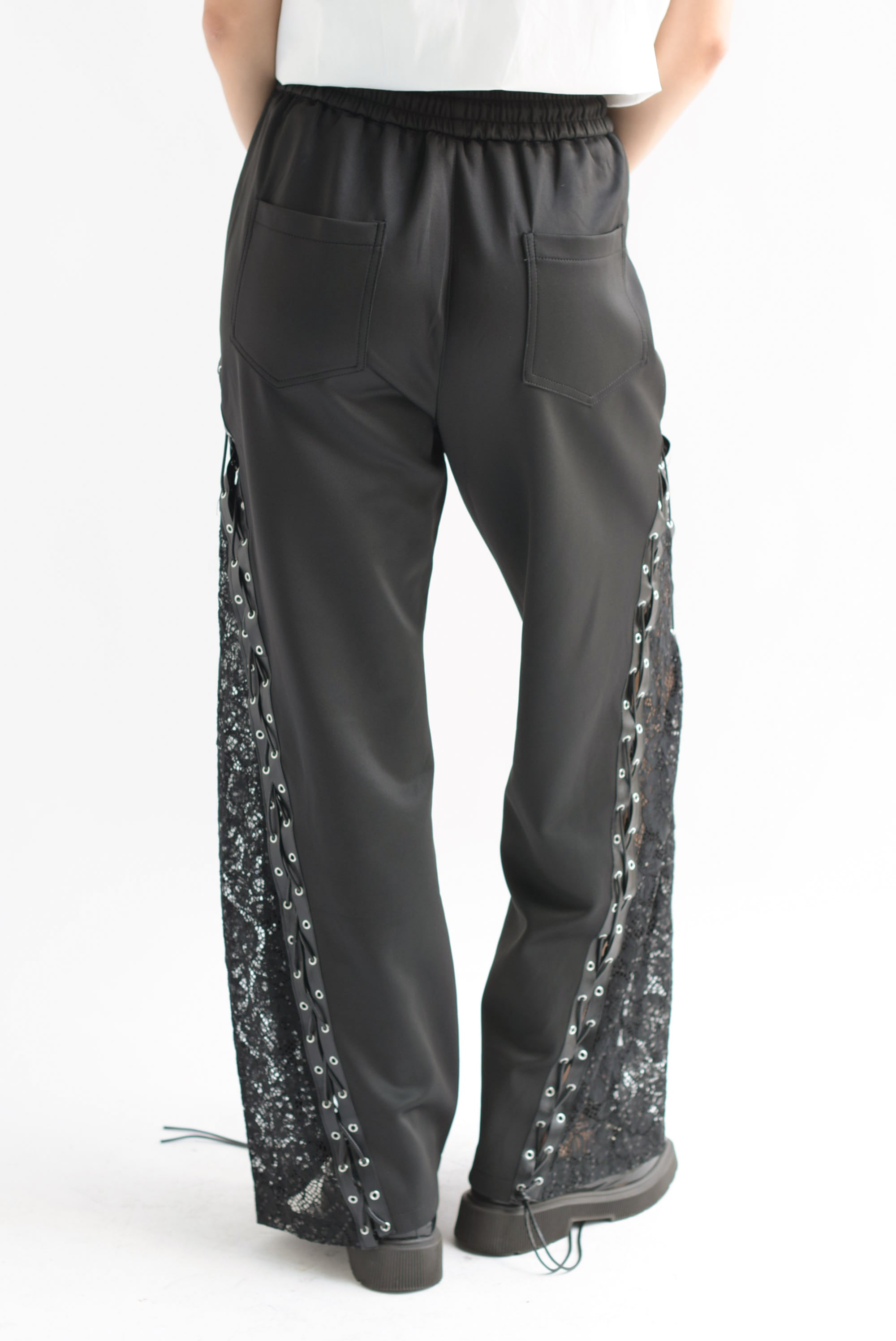 Pantalón cuerdas encaje Negro