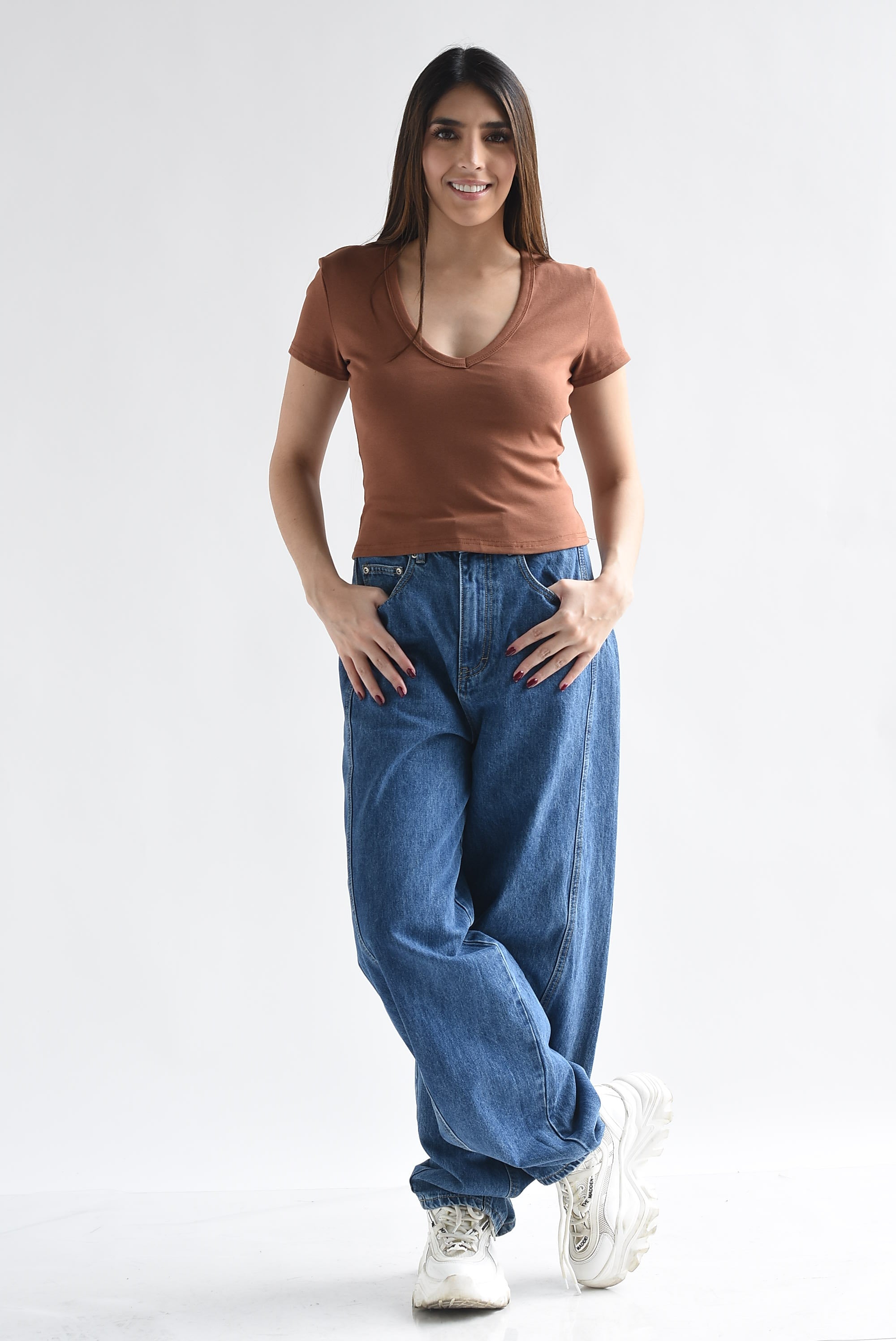 T-Shirt crop cuello V